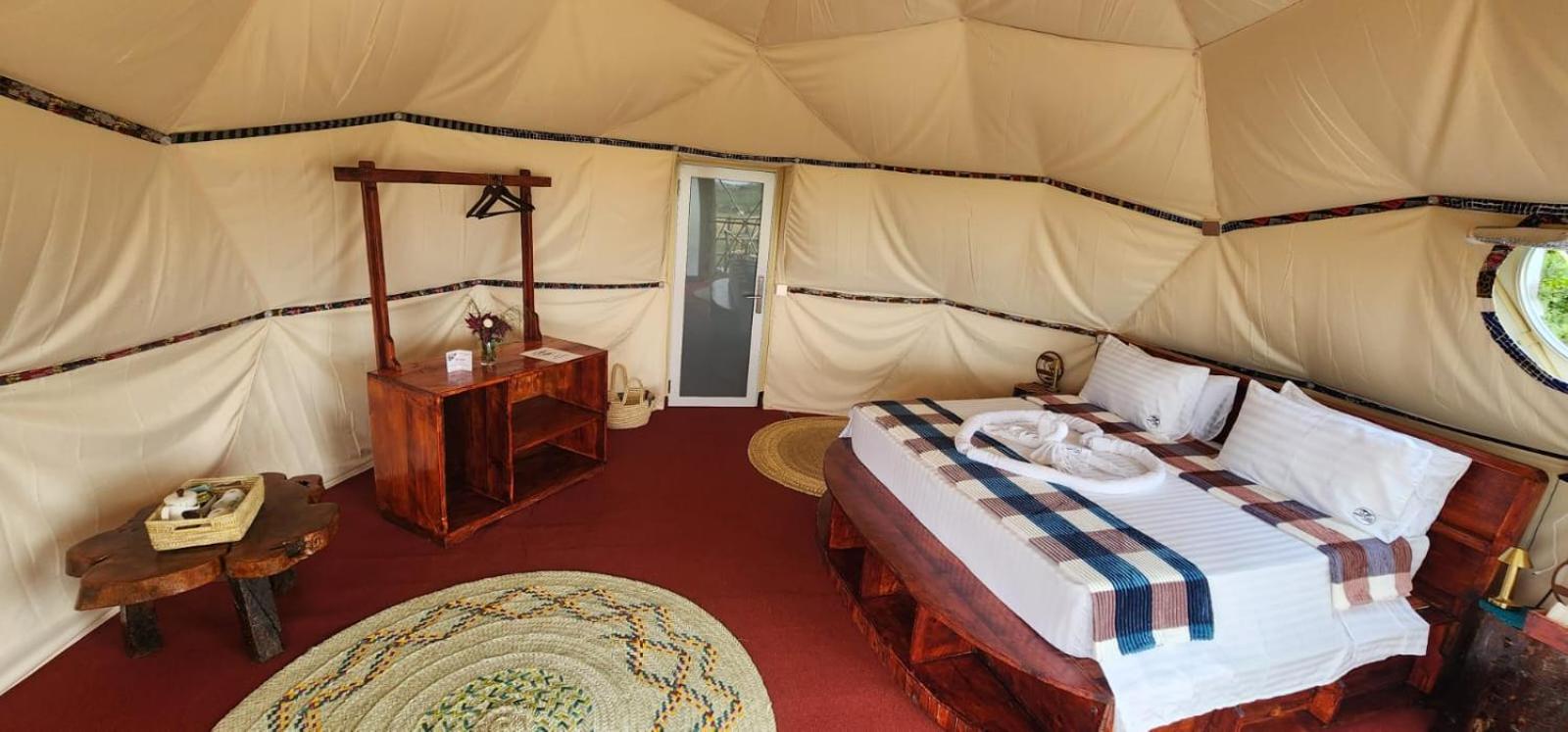 A Nomad's Rest Lodge view 2