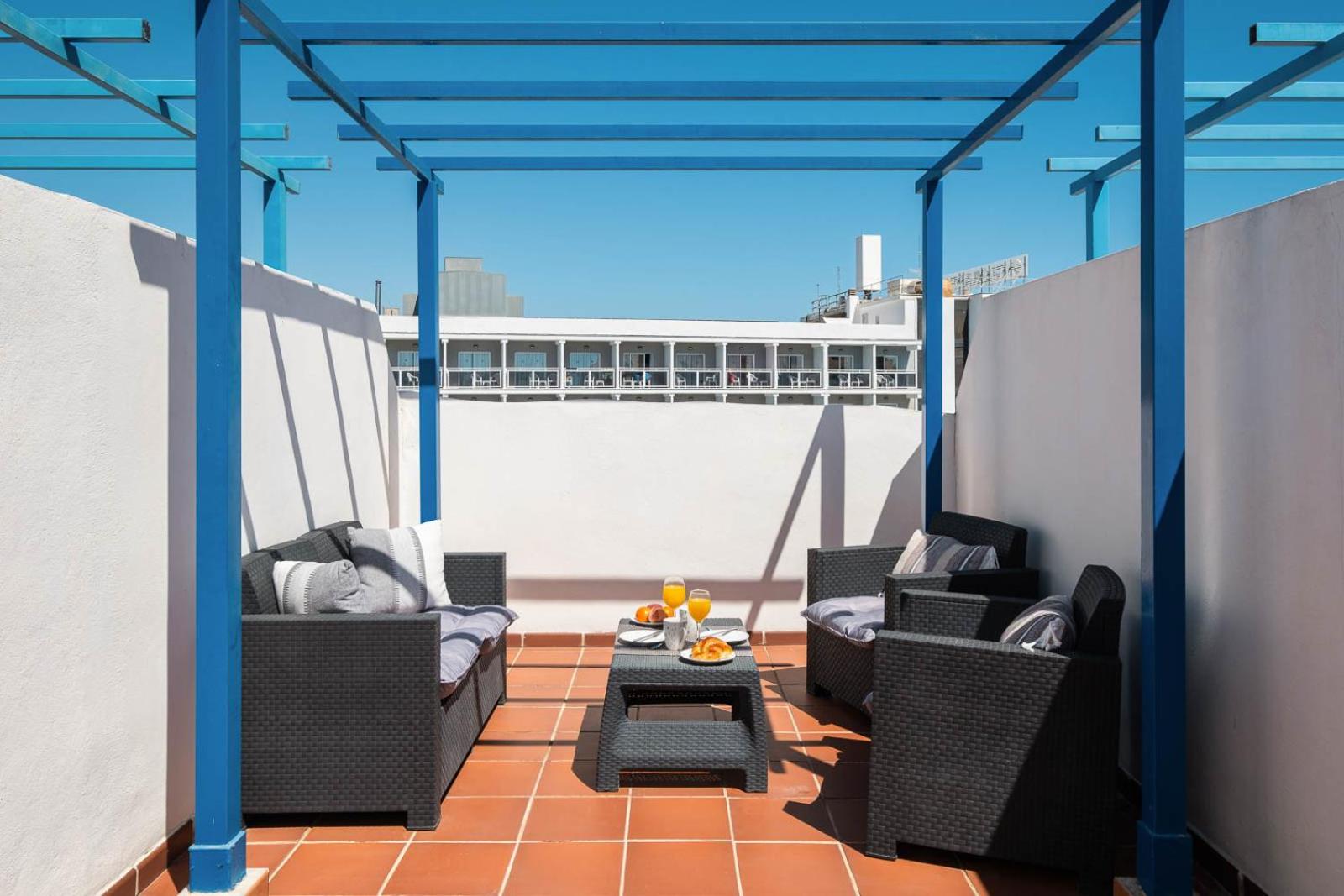 Los Patos Sunset Apartment by Alfresco Stays