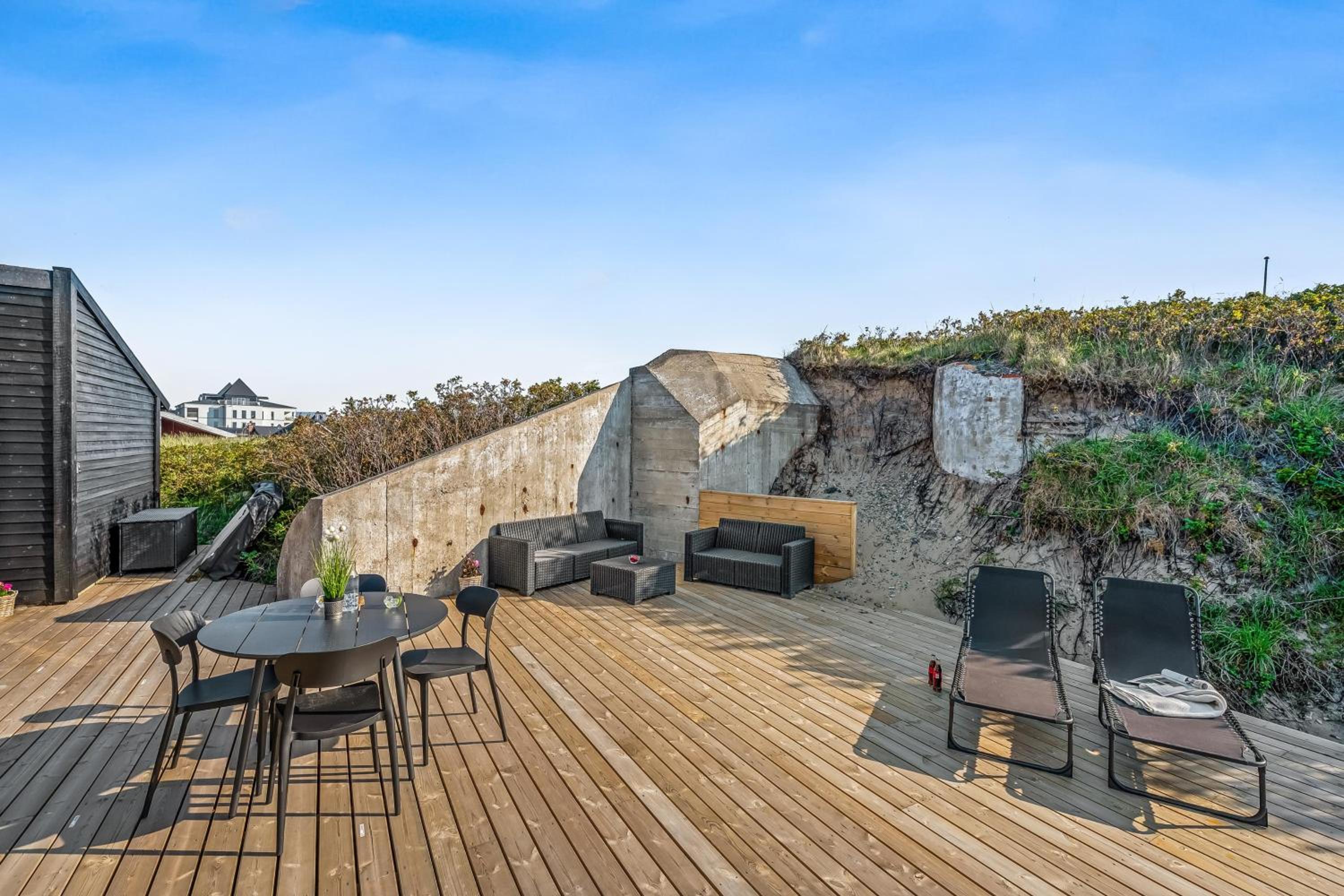 Beautiful Holiday Home In Sondervig