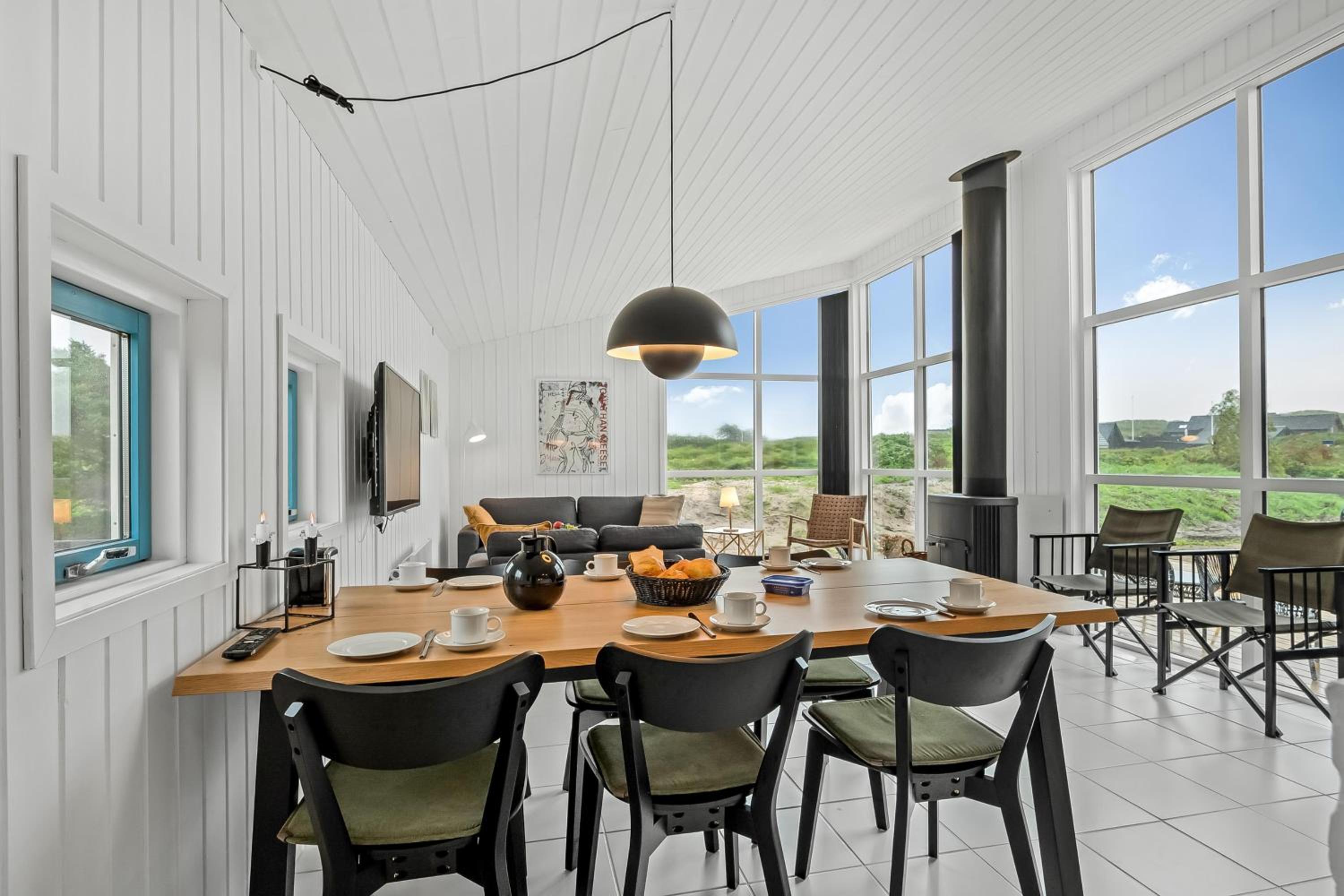 Beautiful Holiday Home In Sondervig
