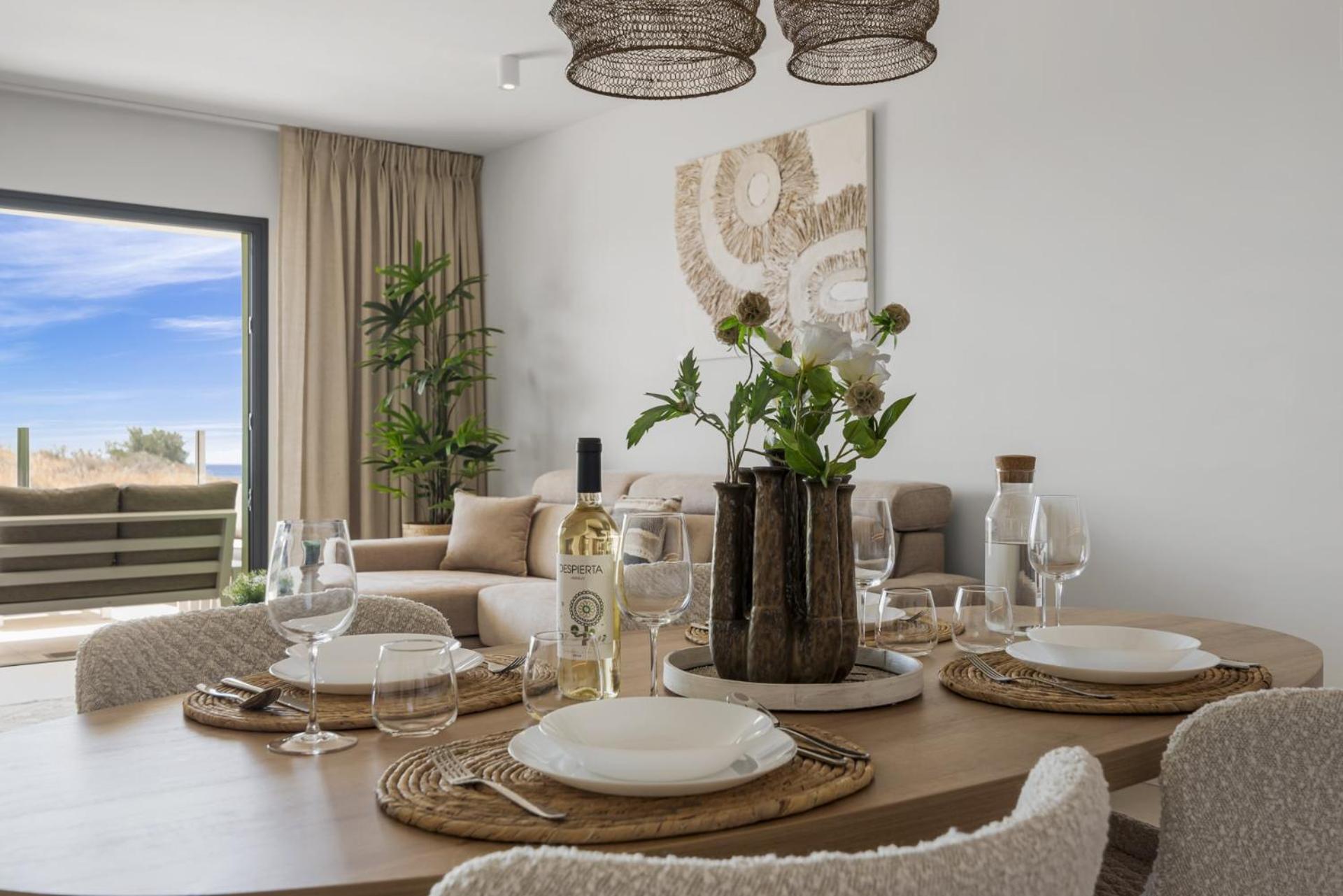 ViVi Homes - Breeze View, Sauna, Gym & Pool