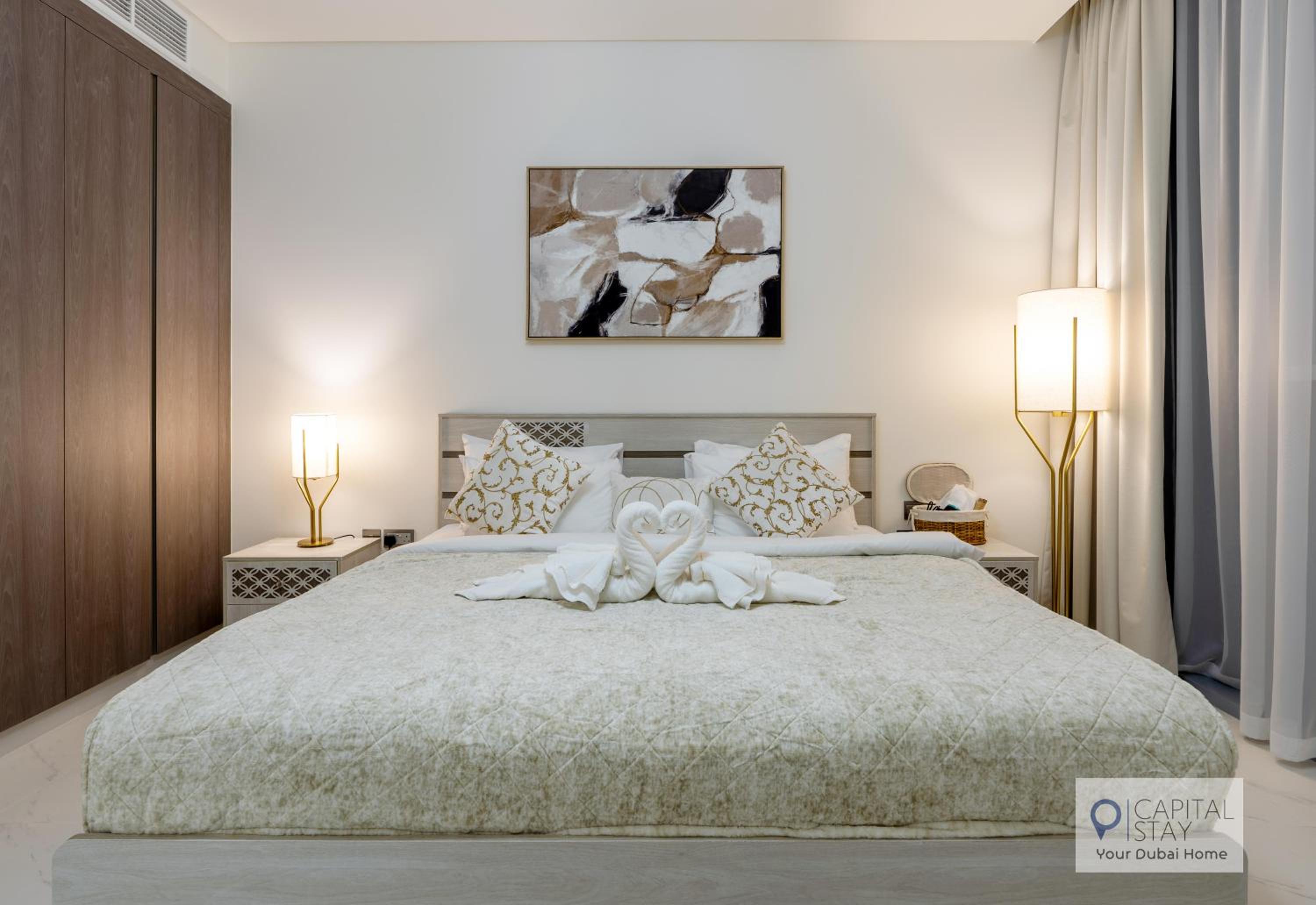 2 Bed Apt in District One Dubai - Lagoon Views