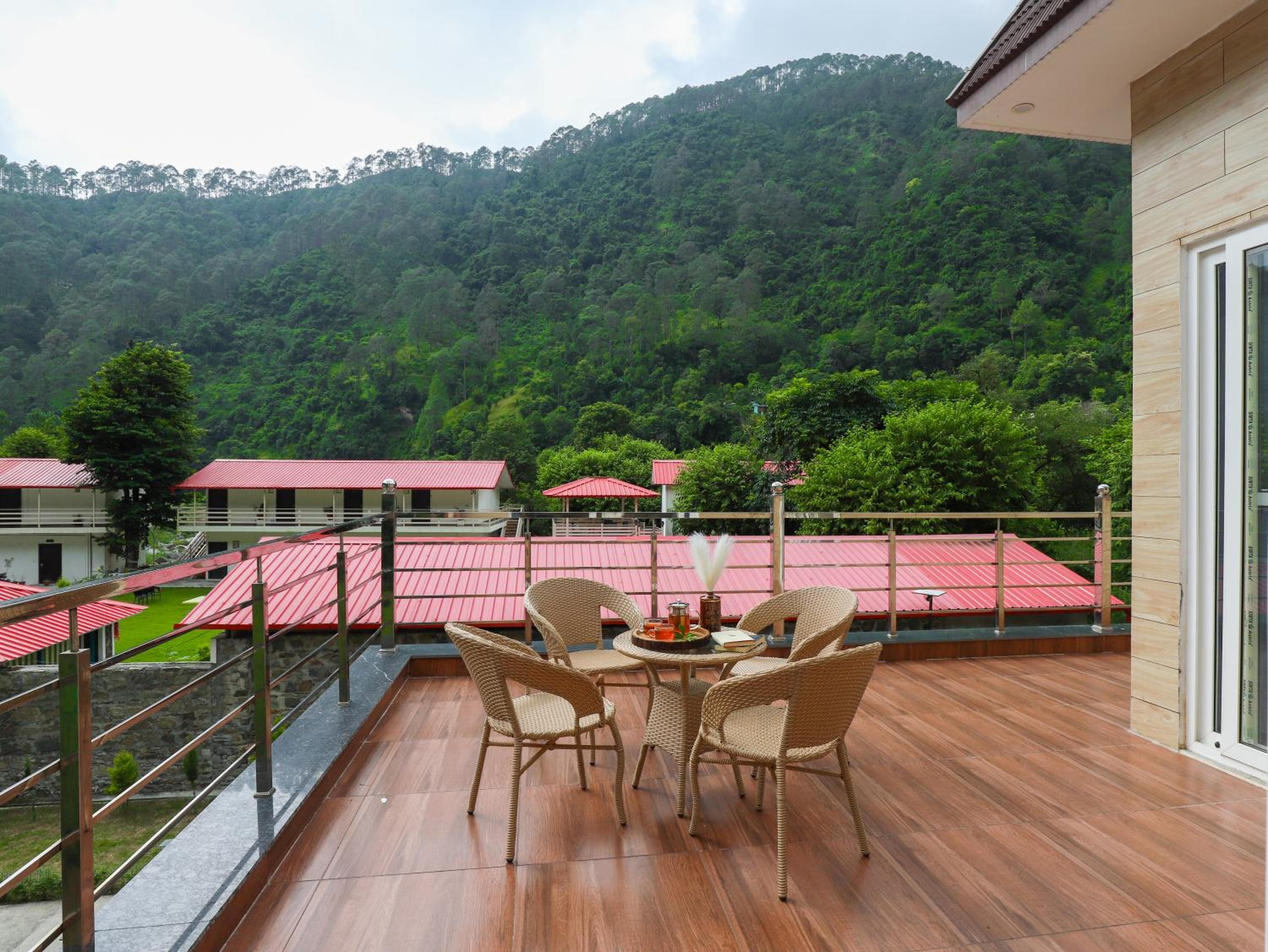 Alaya Stays 3 BHK with Lush Garden & Gazebo - Avasa view 5