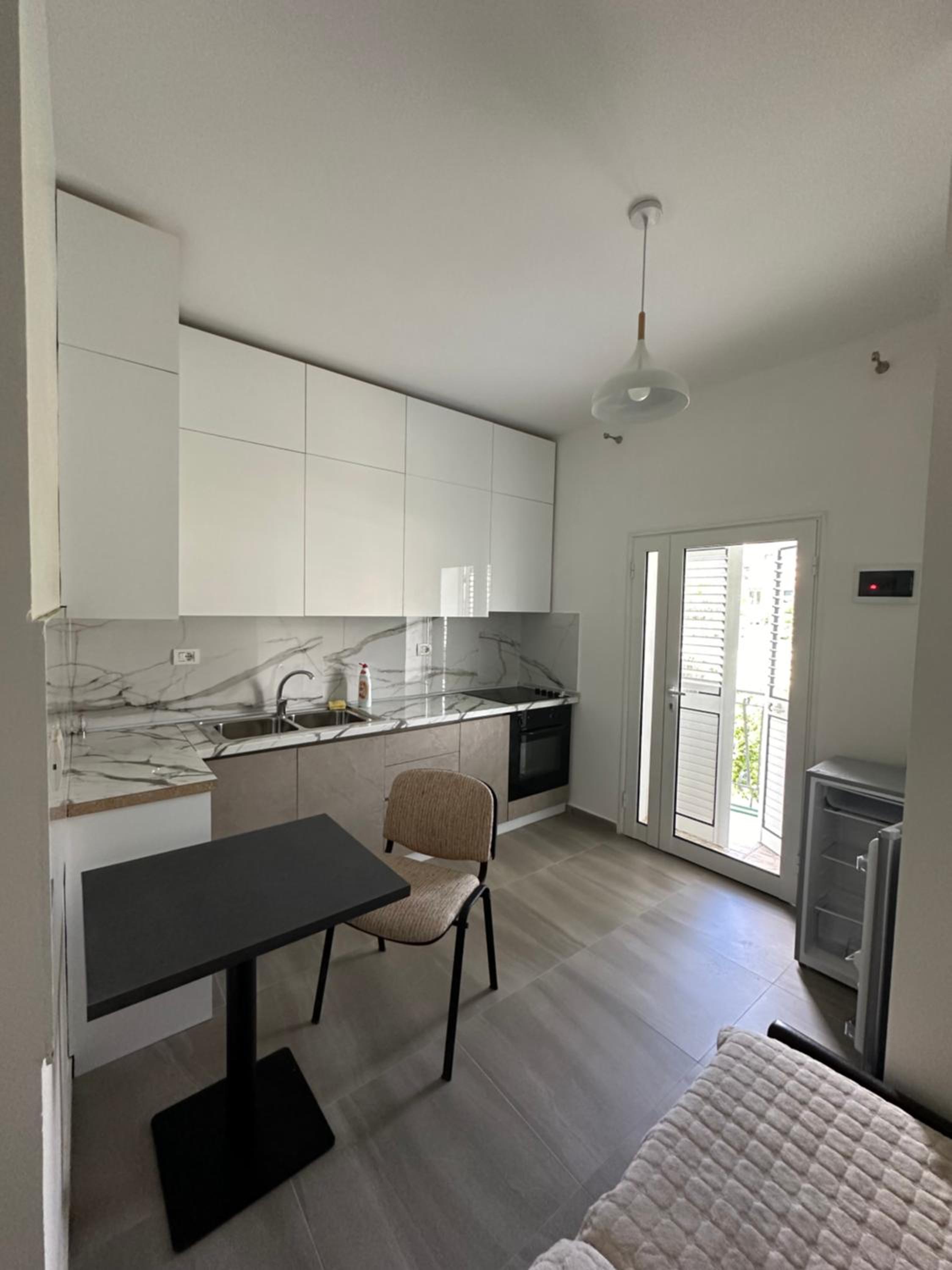 Agron Apartament