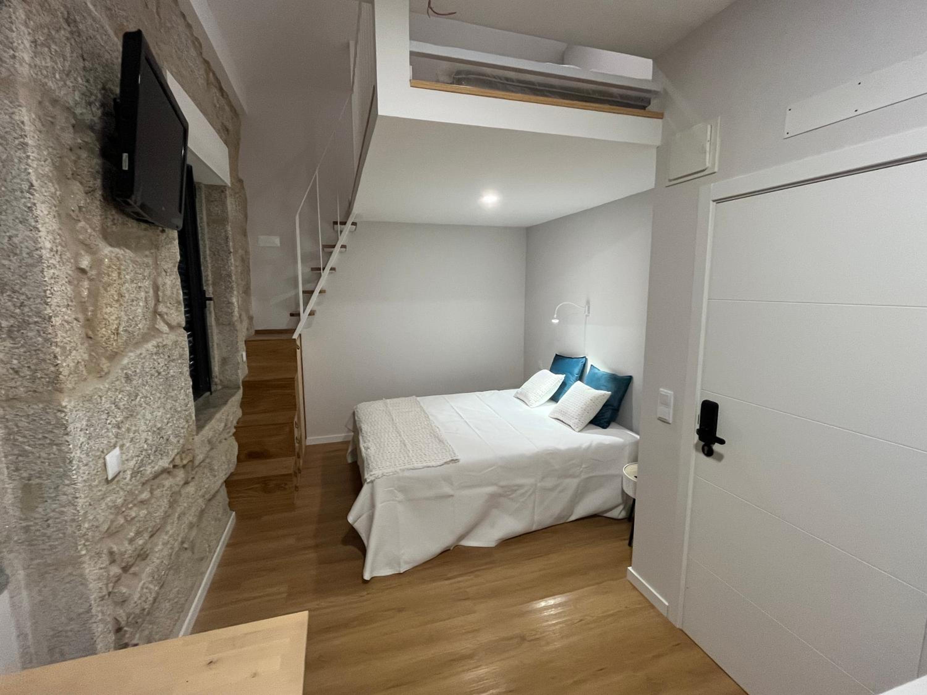 Ameixial Suites