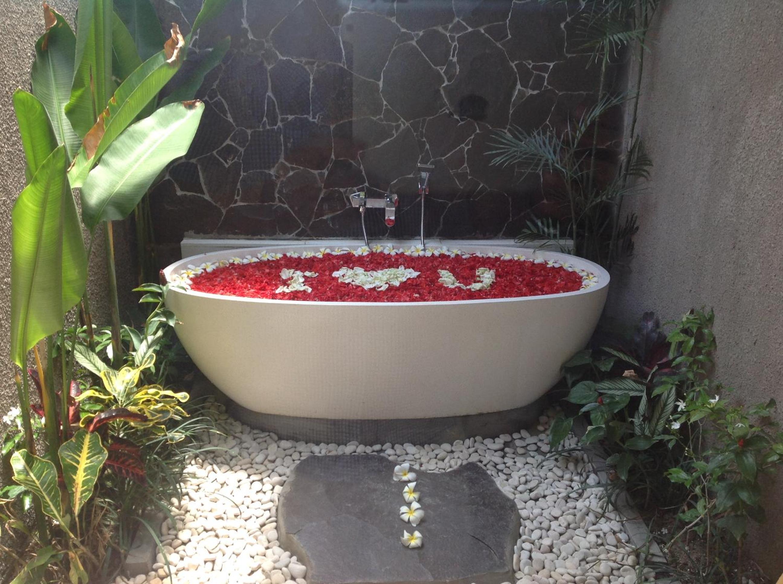 Anusara Luxury Villas