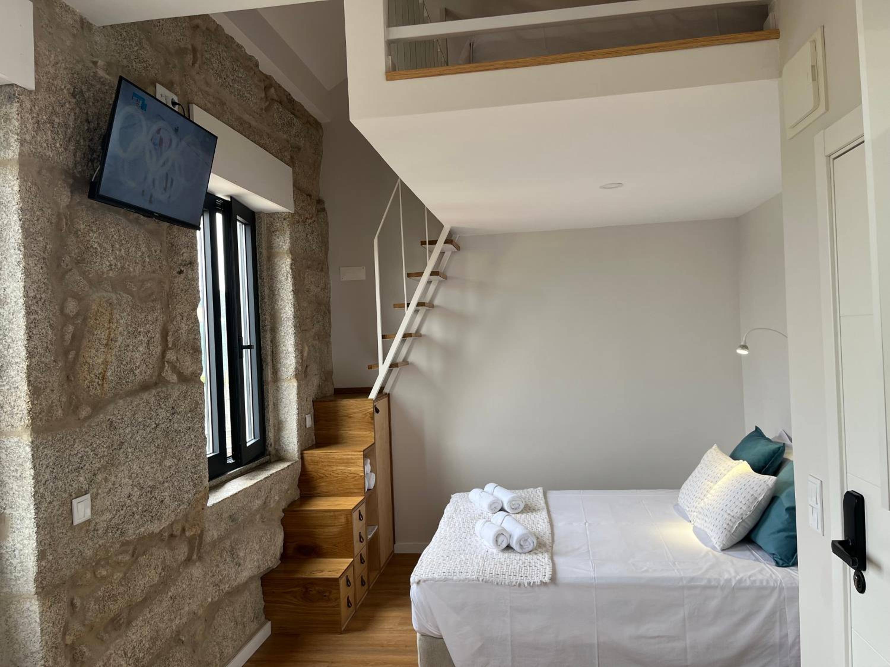 Ameixial Suites