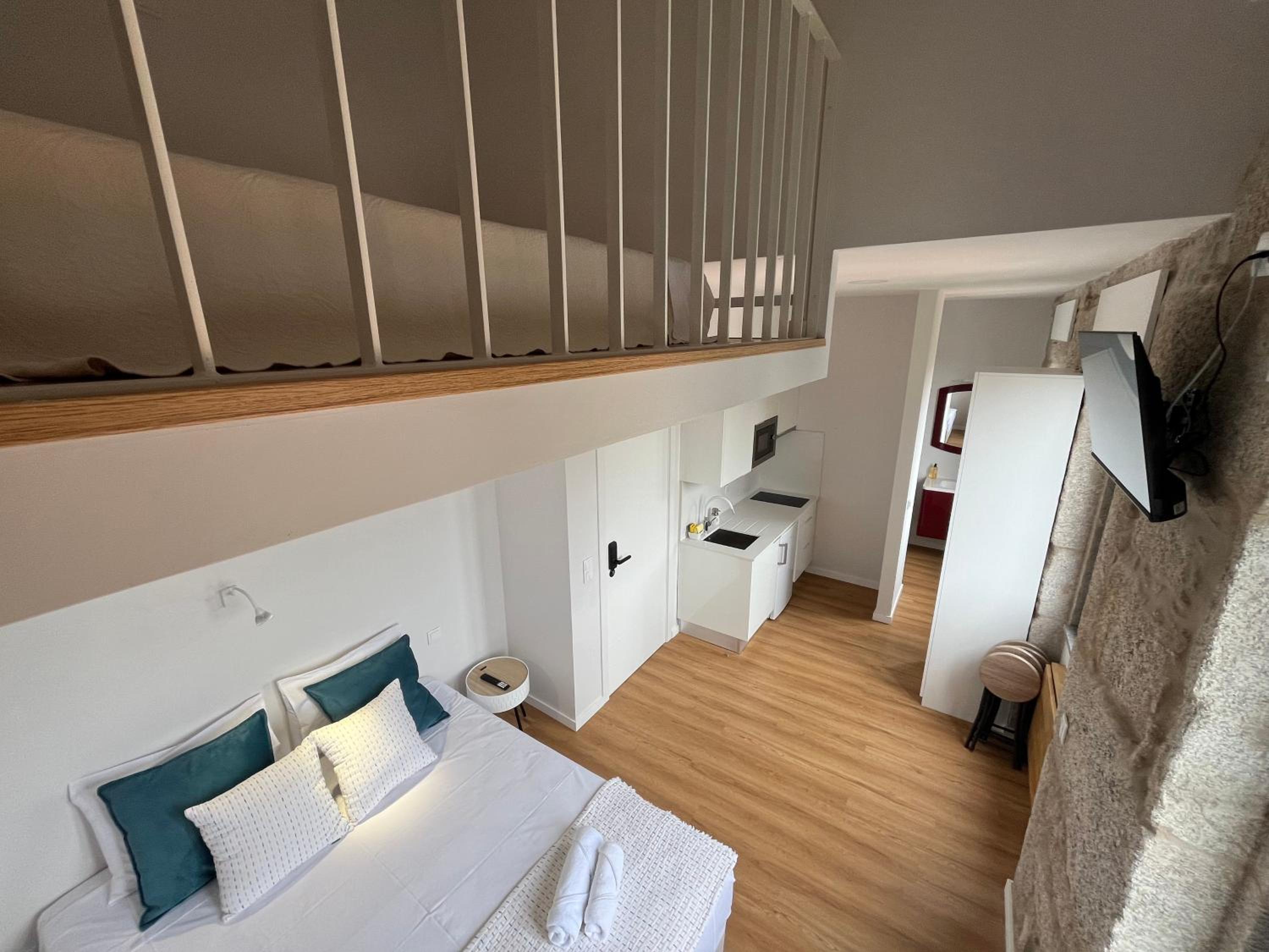Ameixial Suites
