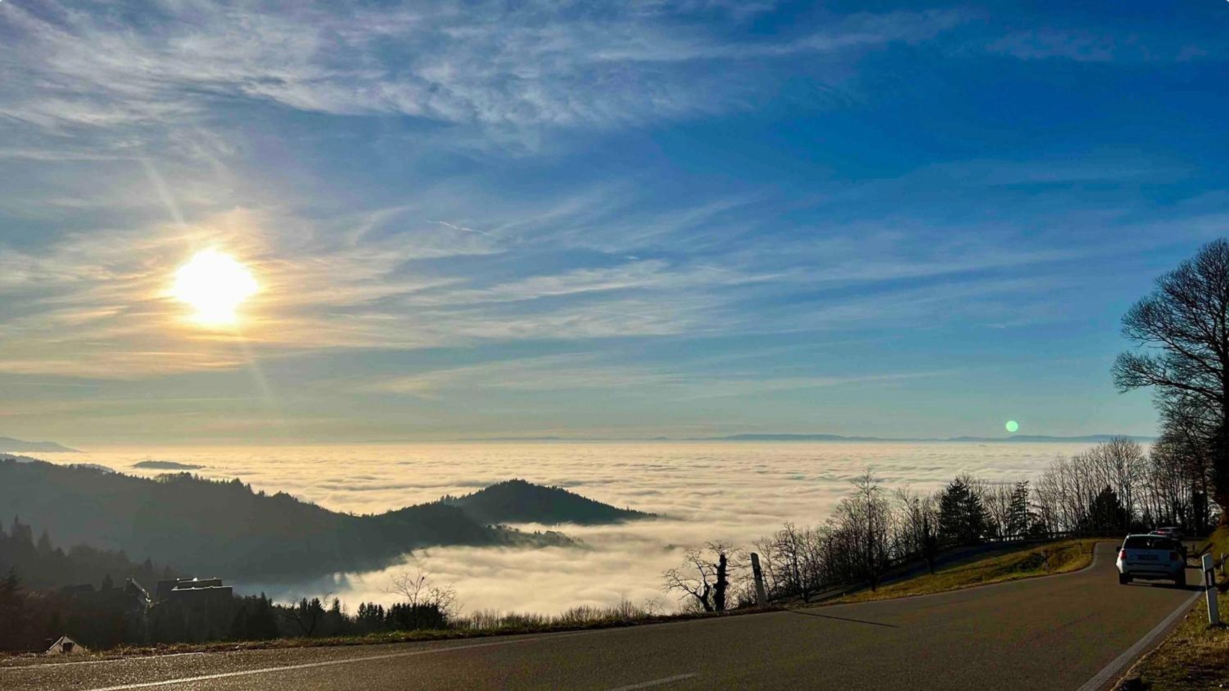 An Wanderwegen gelegen mit Terrasse und Boxspringbett