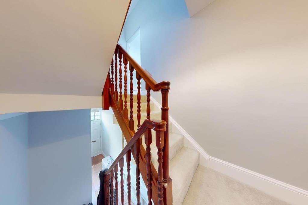 Prime Location Prince's Gate Mews 4BD 3 BATH