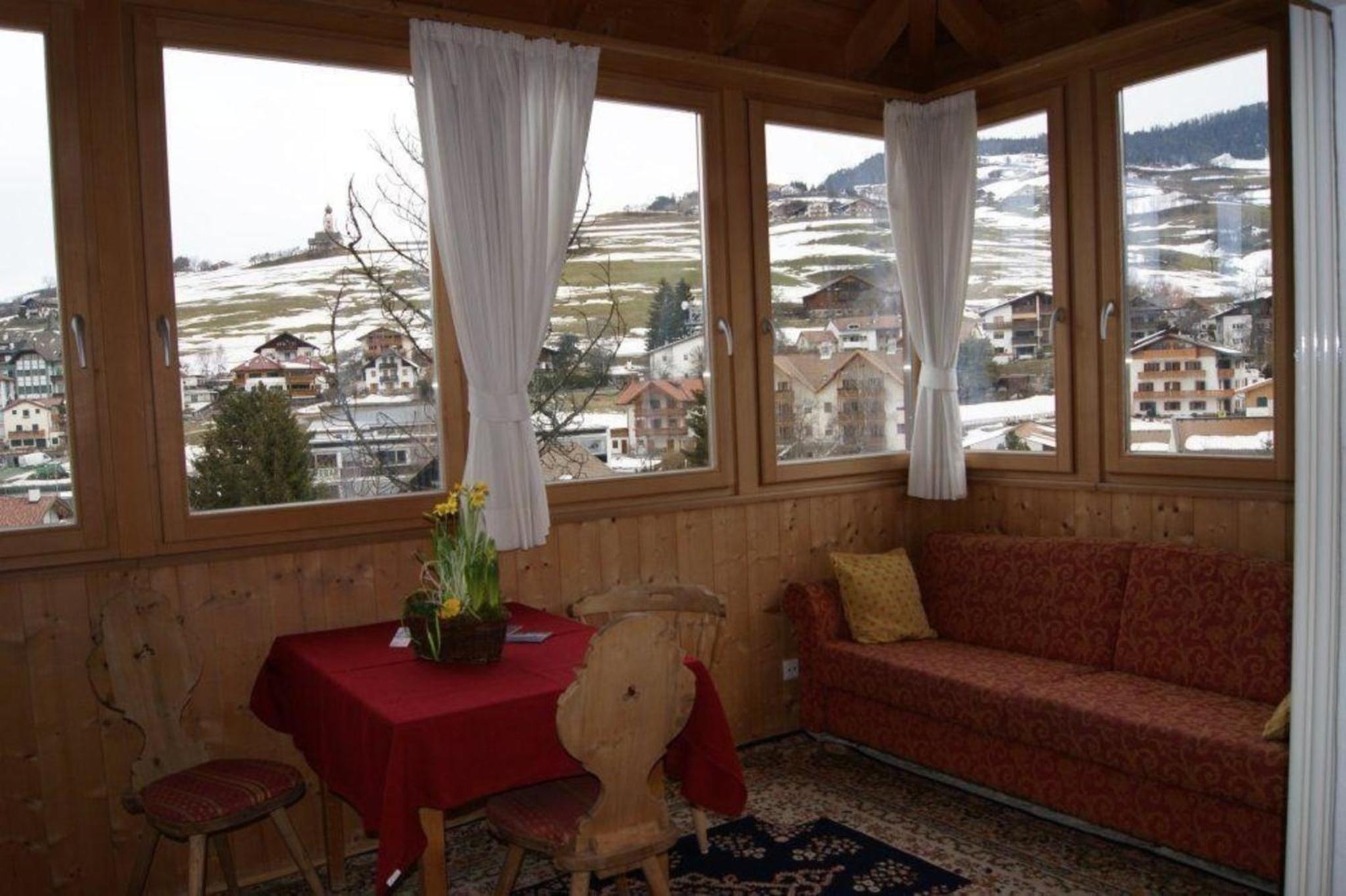 Ferienwohnung in Seis mit Garten und Rundblick view 3