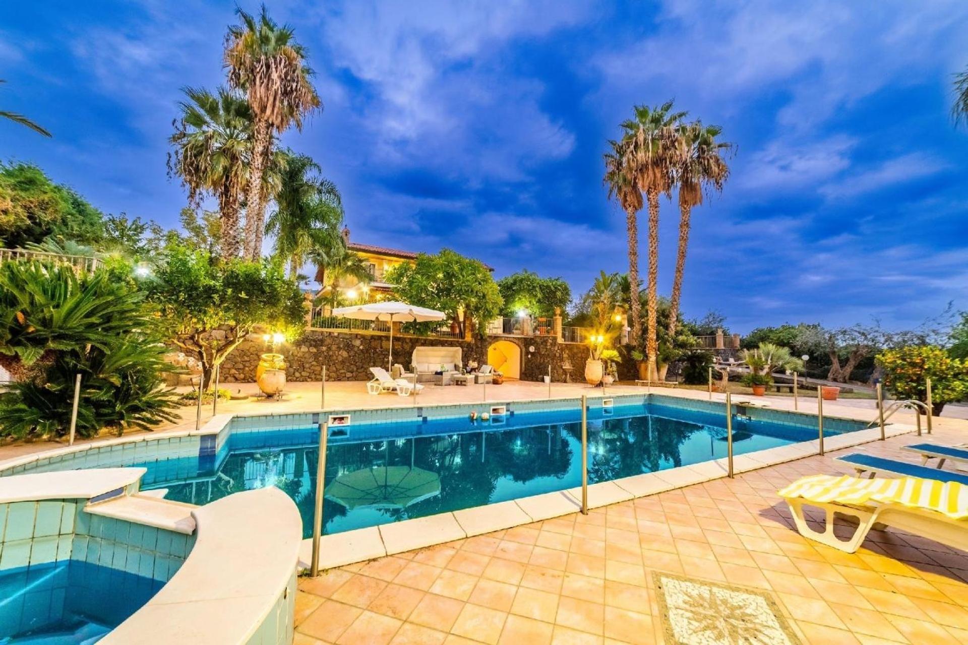 Ferienhaus für 10 Personen in Fiuefreddo di Sicilia, Sizilien Ostküste von Sizilien view 4