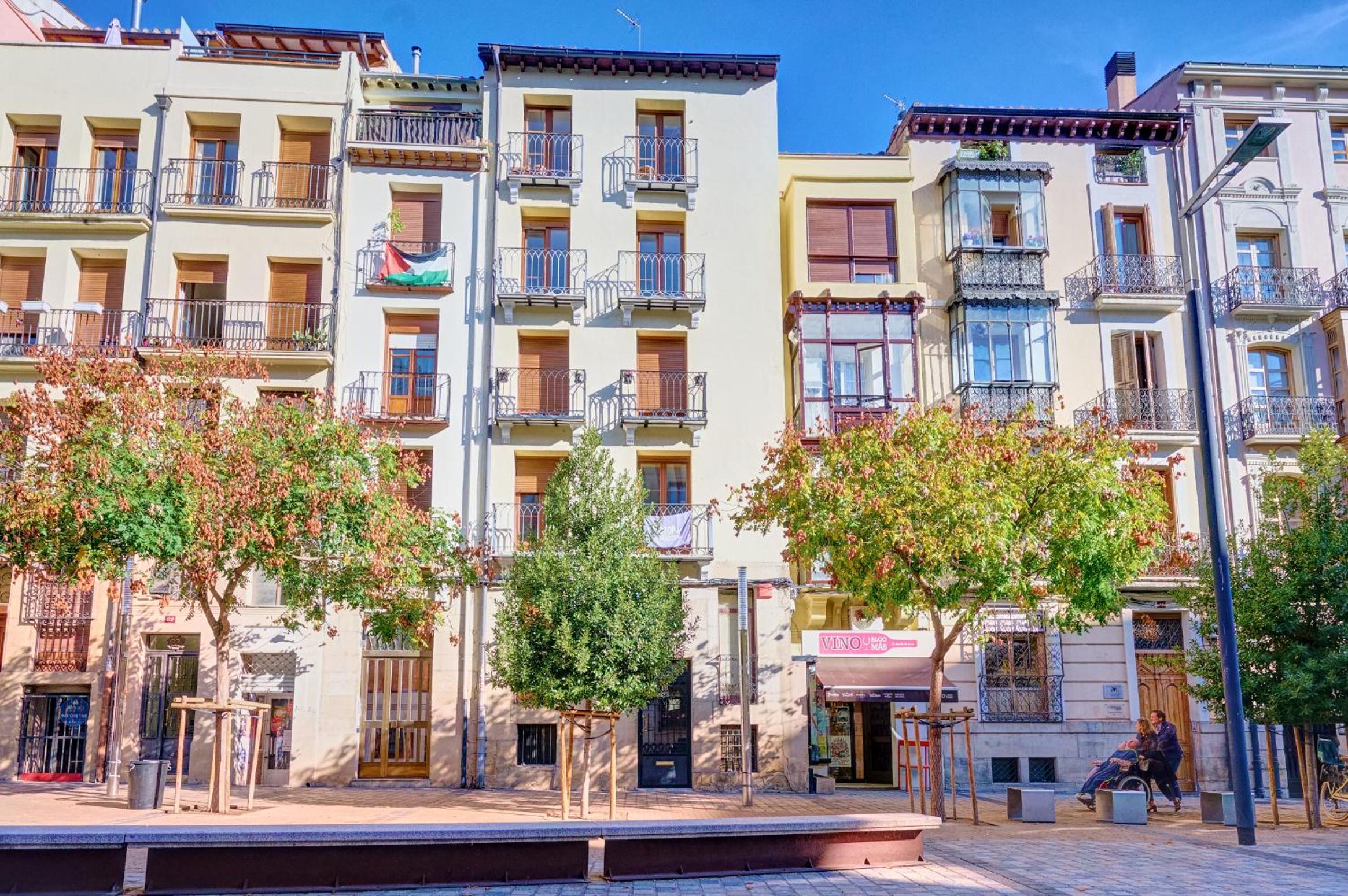 Balcón de Laurel by Clabao