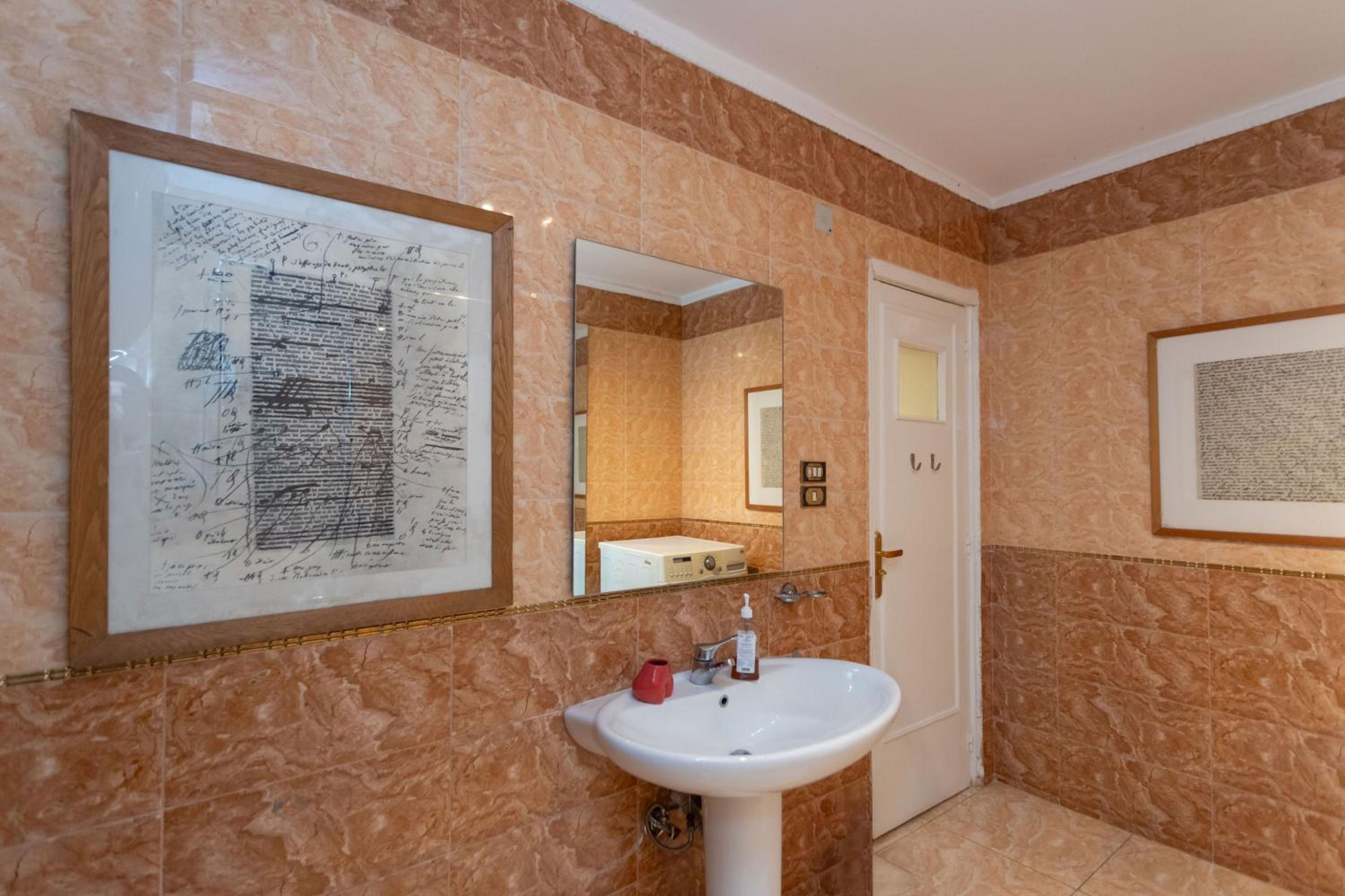 Pecan Apartment