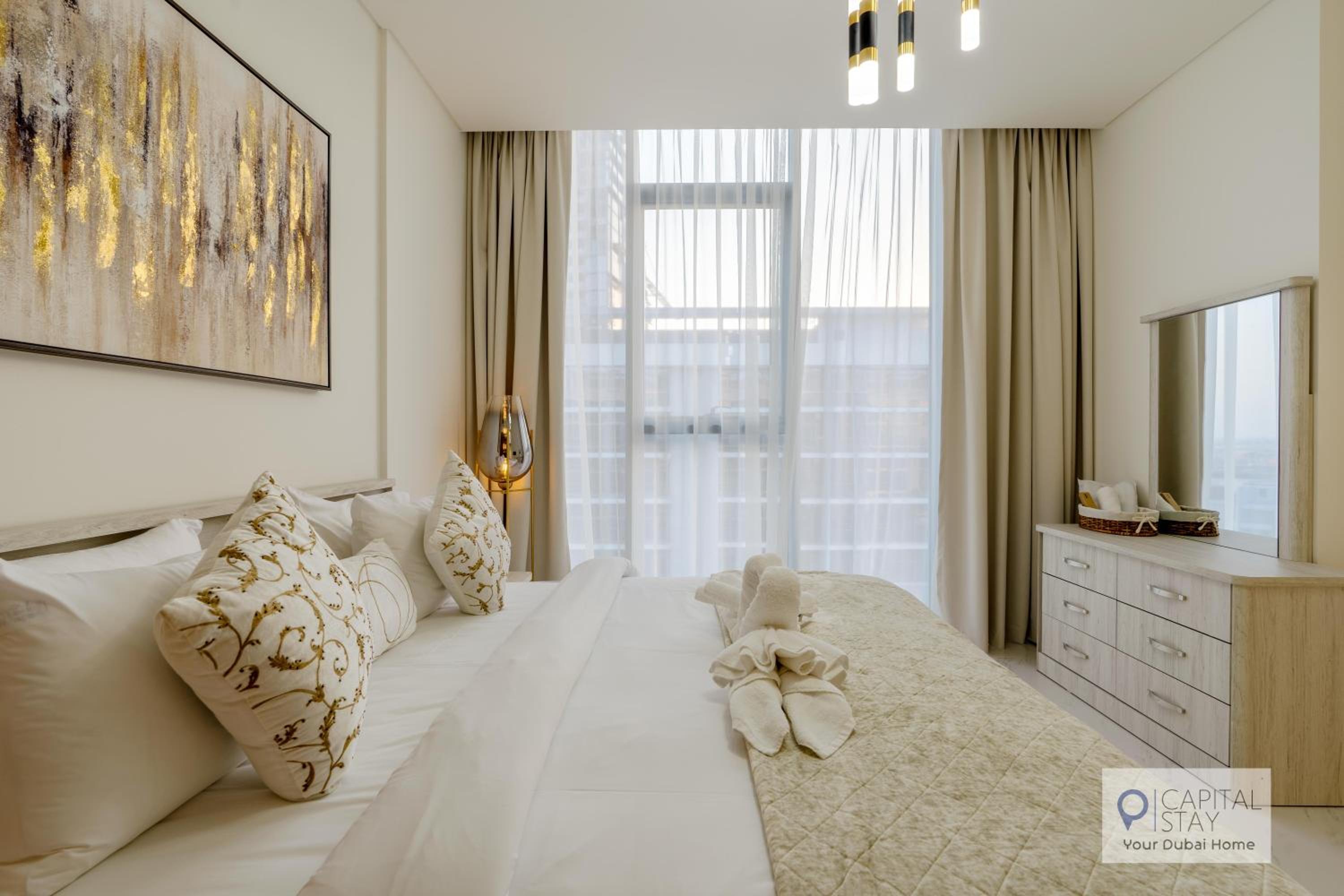 2 Bed Apt in District One Dubai - Lagoon Views