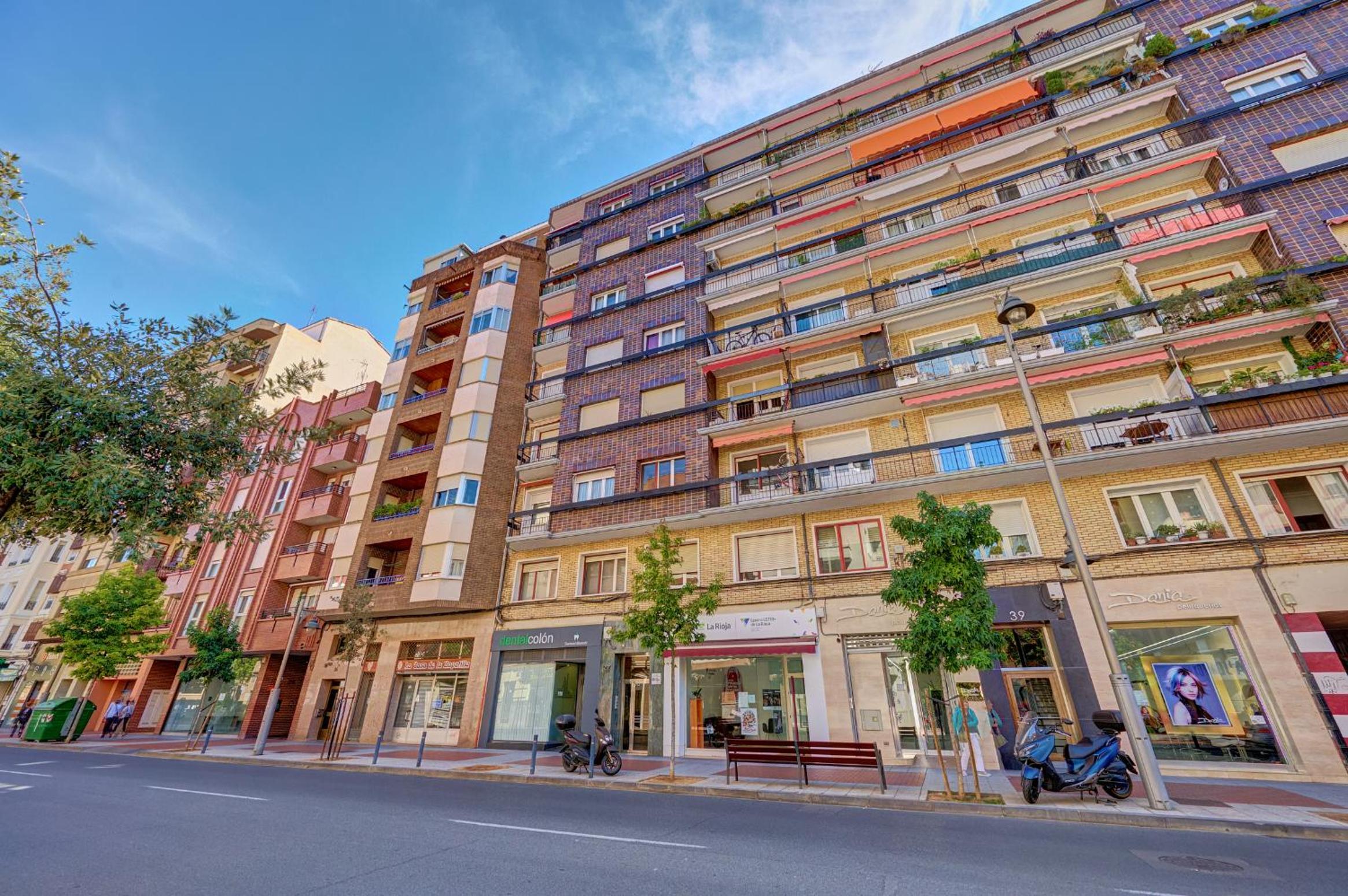 Apartamento Tempranillo Logroño by Clabao