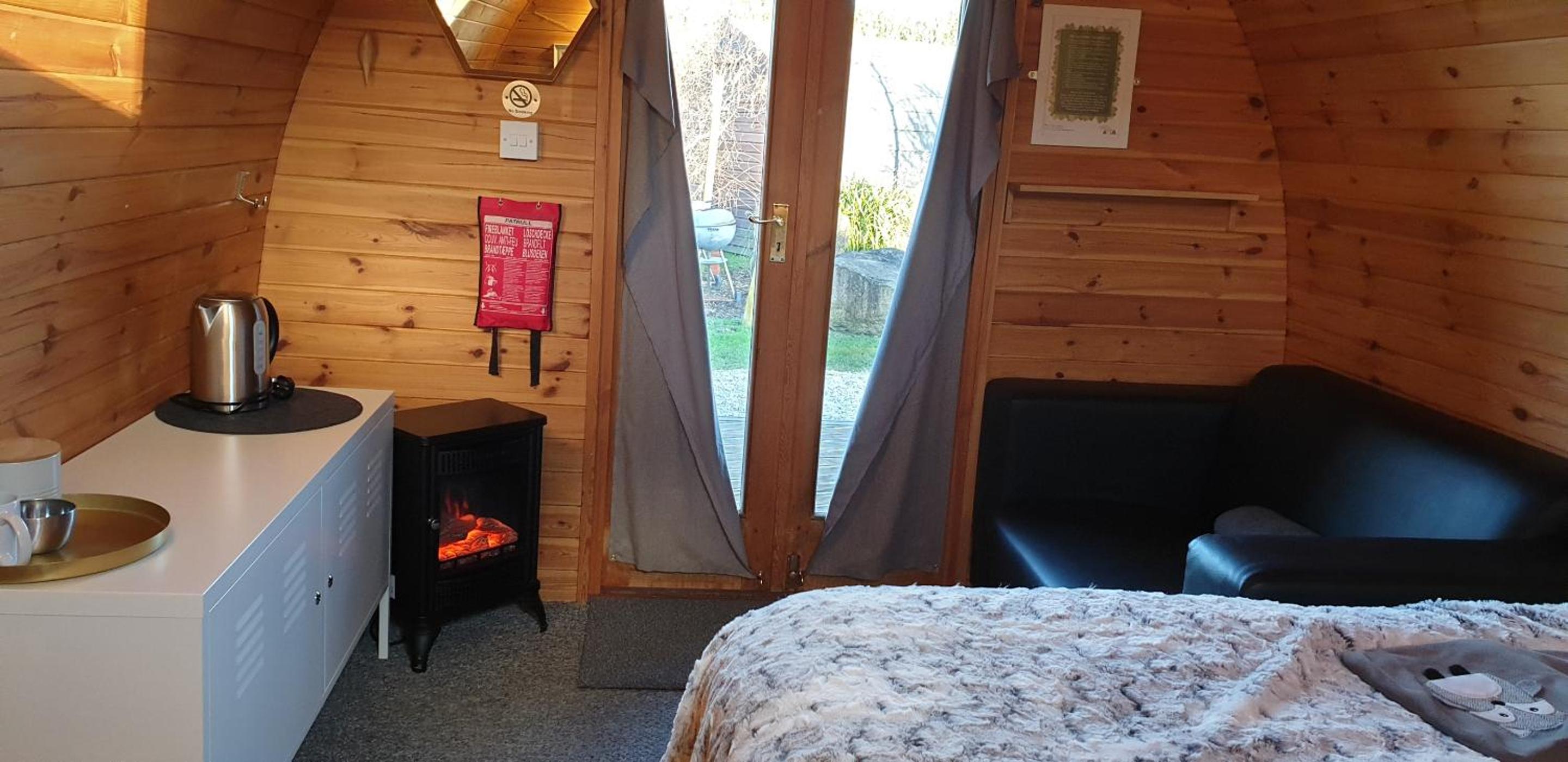 The Little Hide - Adult Only Camping Pods