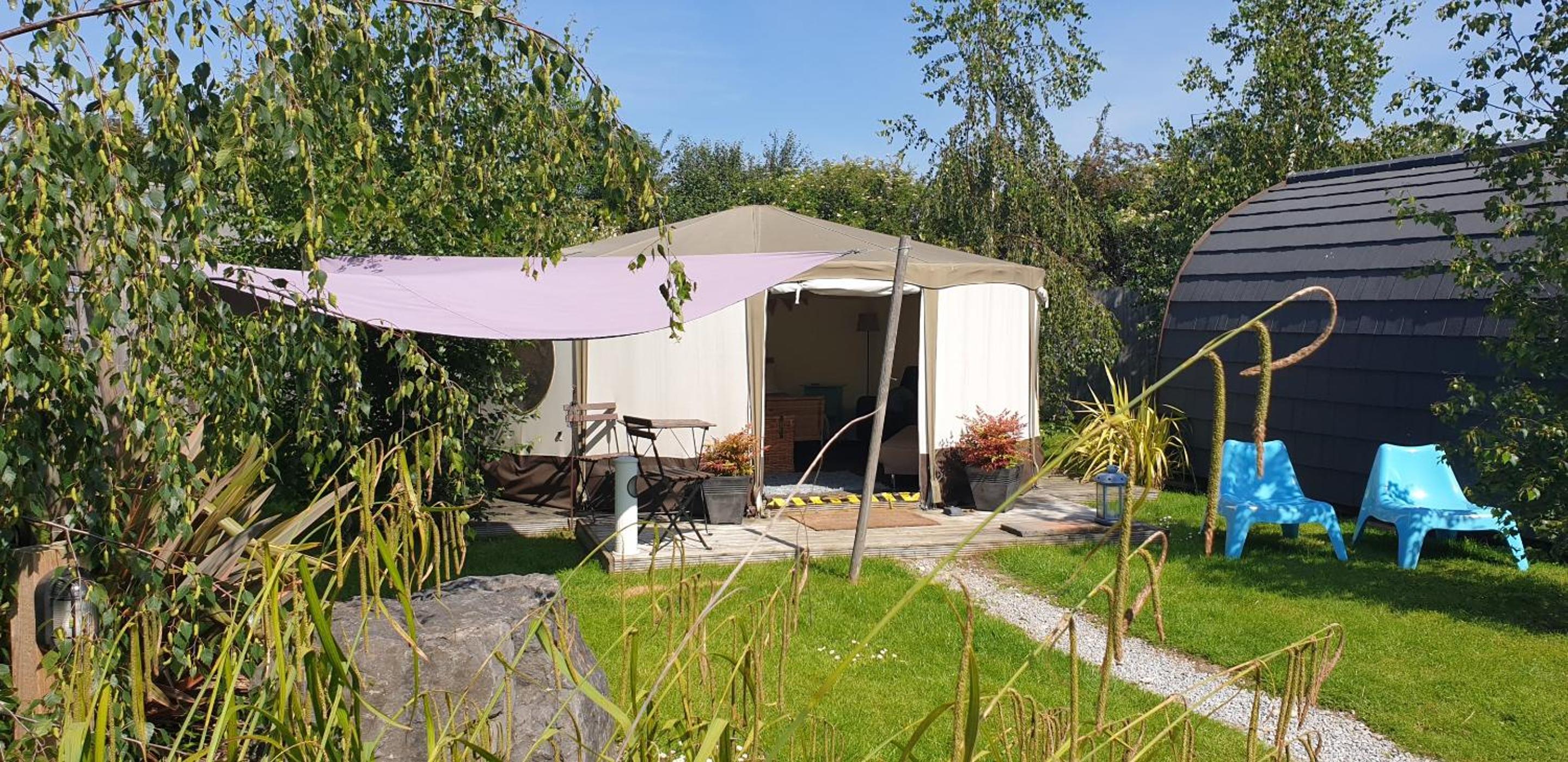 The Little Hide - Adult Only Camping Pods