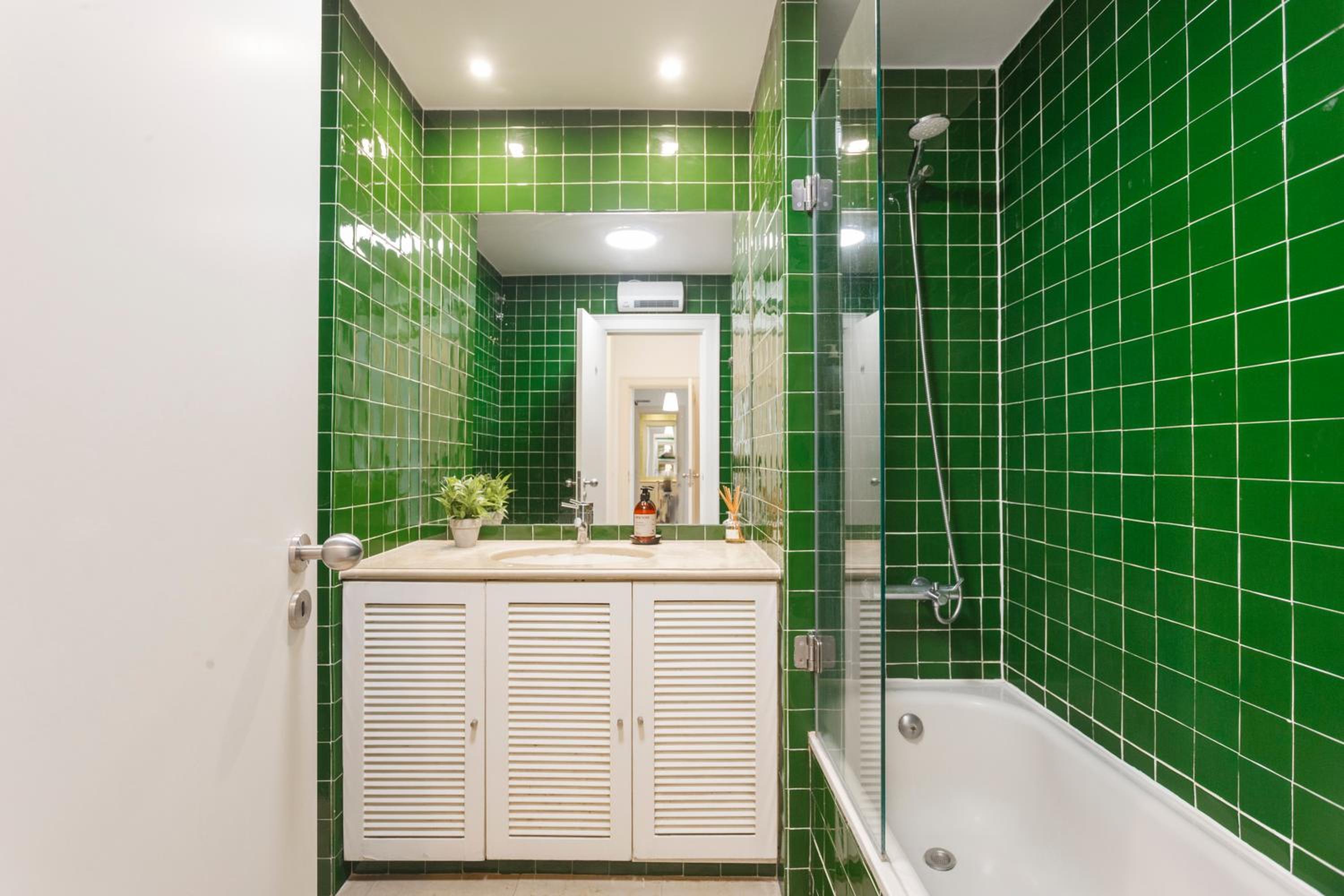 Baixa Chiado LUXURY BEDROOMS view 4
