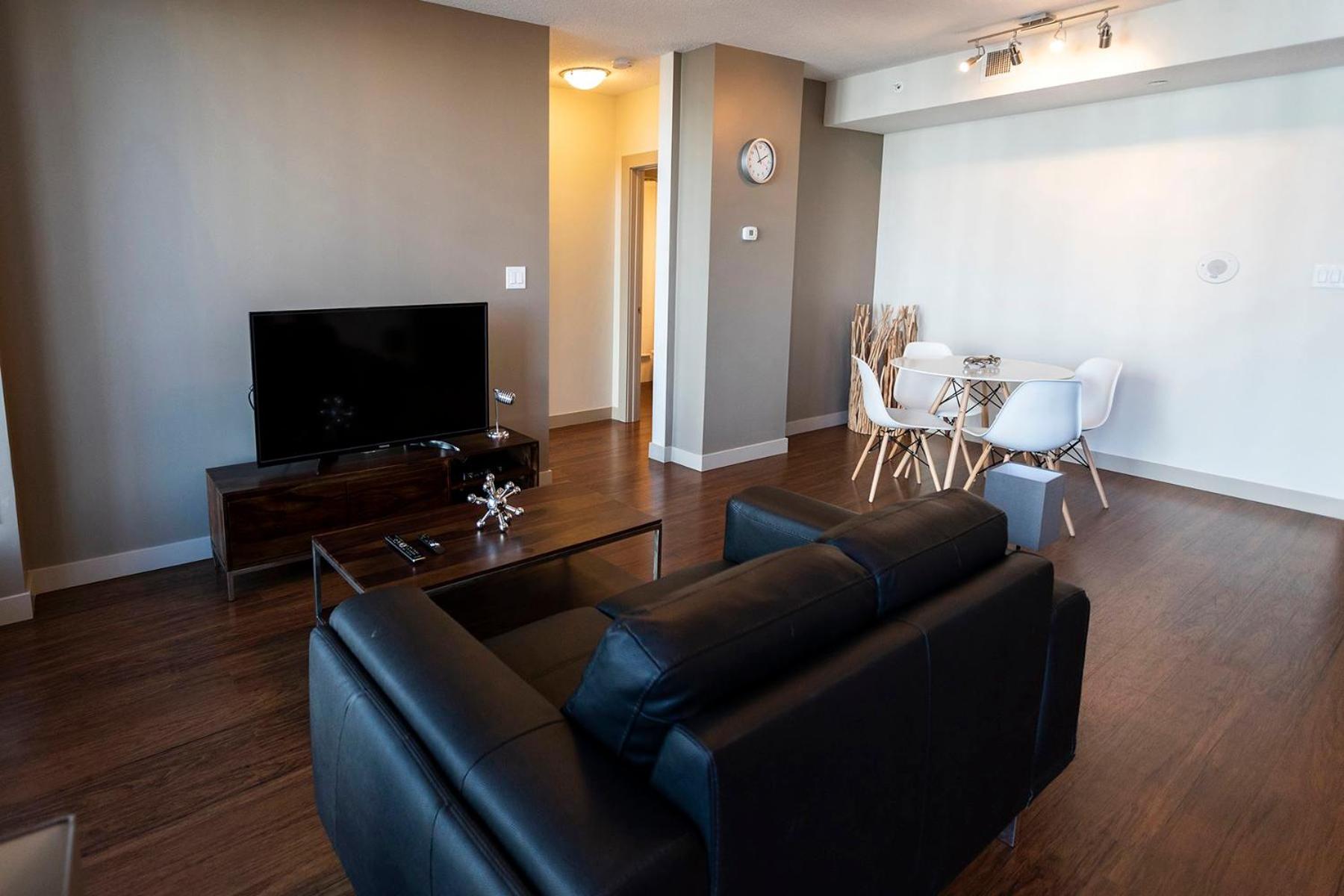 Mayfair Luxe Suites Premium by Corporate Stays