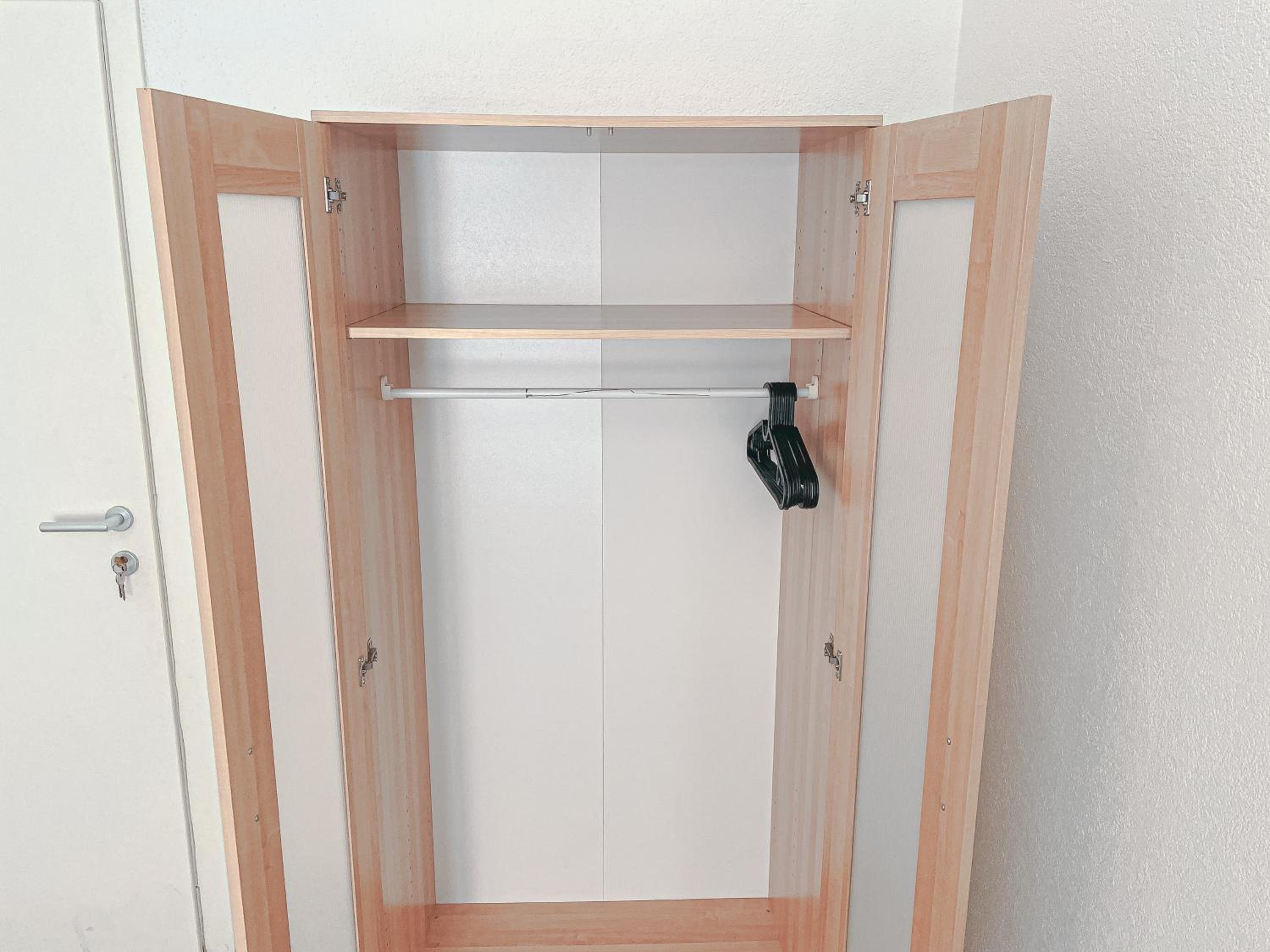 contactless Self-Check-IN - studio, 5 minutes to center