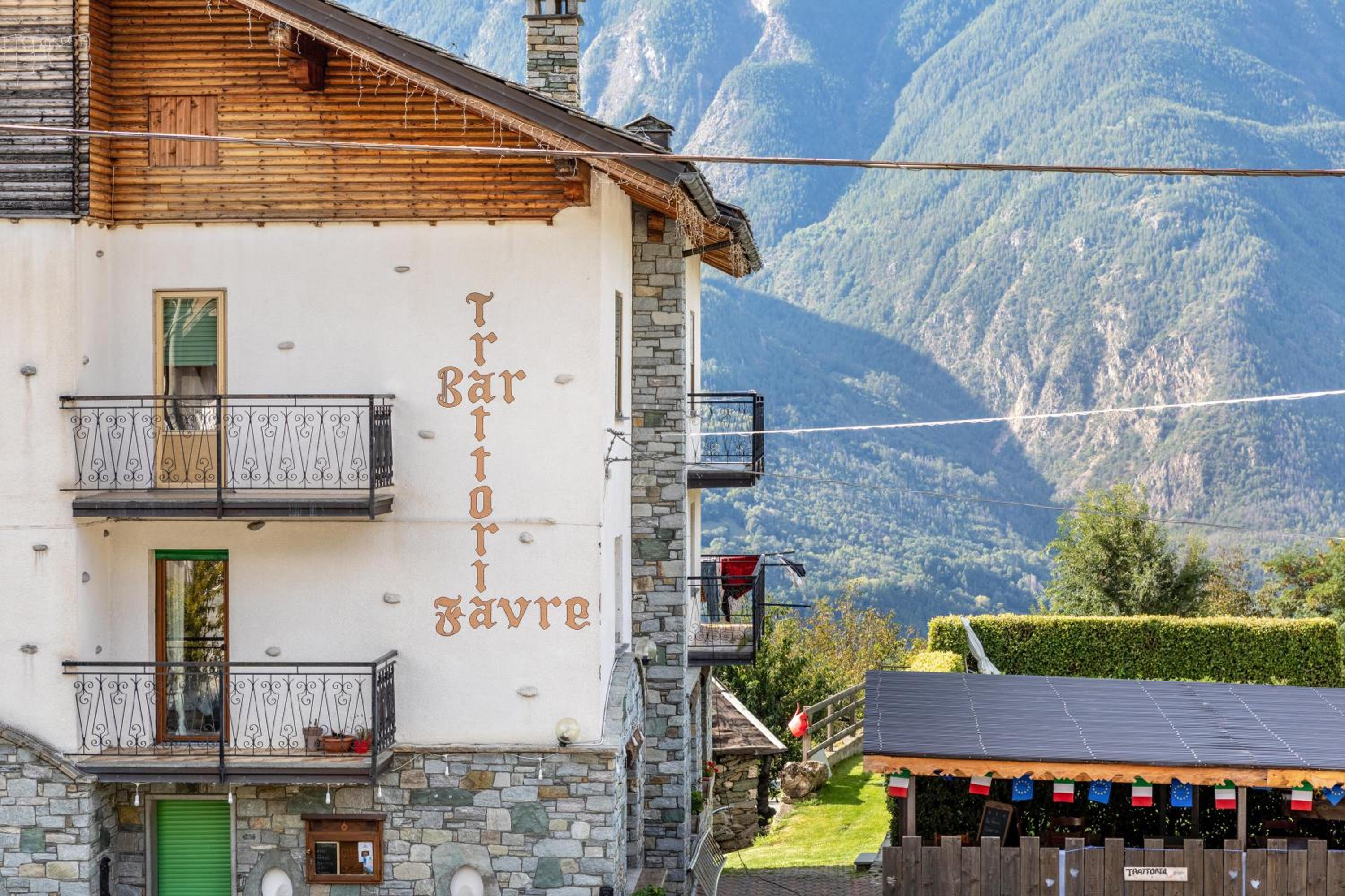 Alloggio Chez Favre view 3
