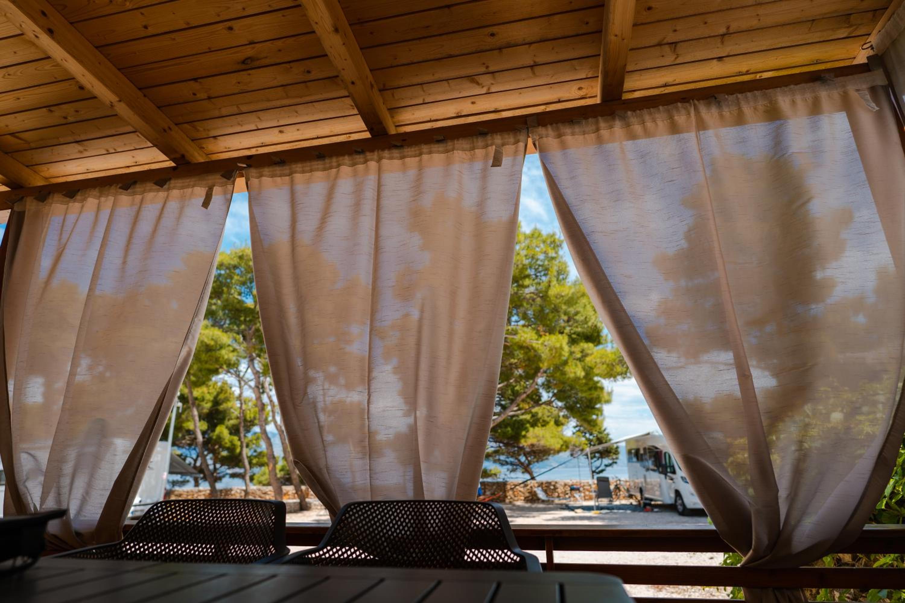Boutique Camping Bunja view 4
