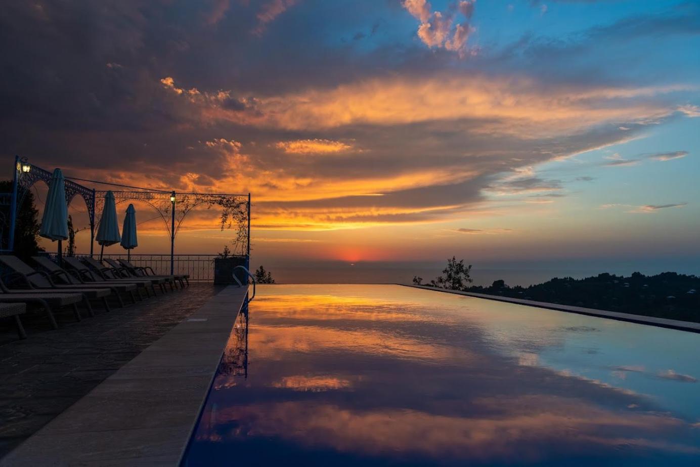 Roots Resort