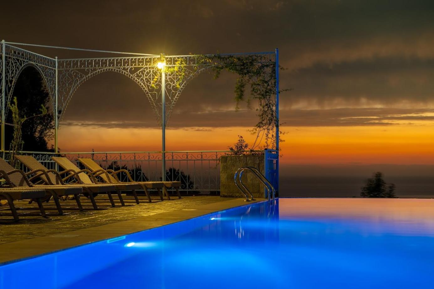 Roots Resort