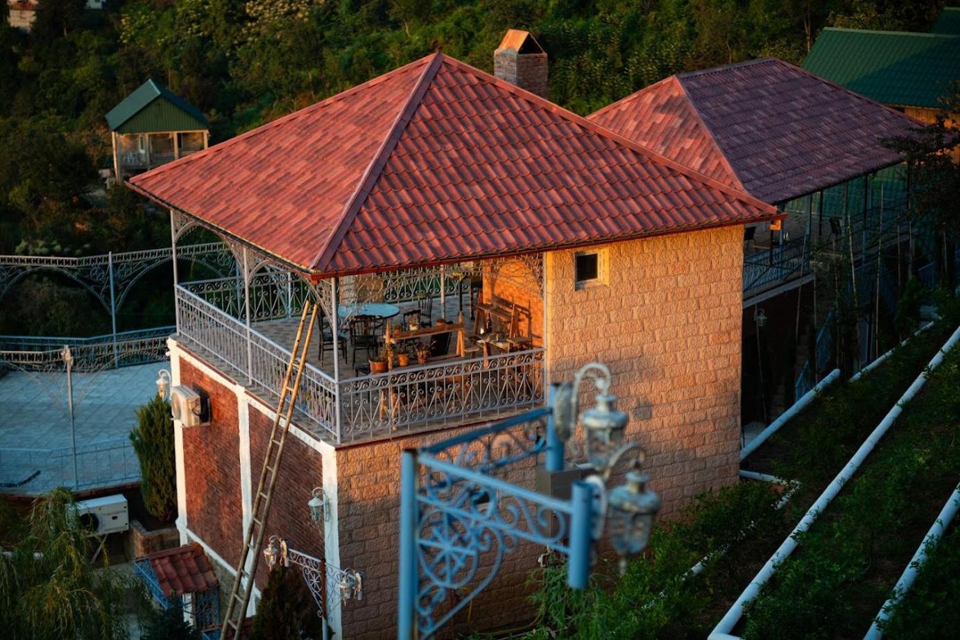 Roots Resort