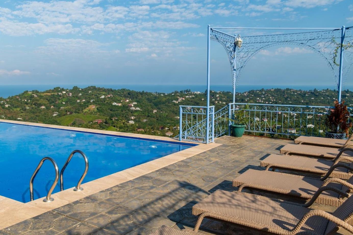 Roots Resort