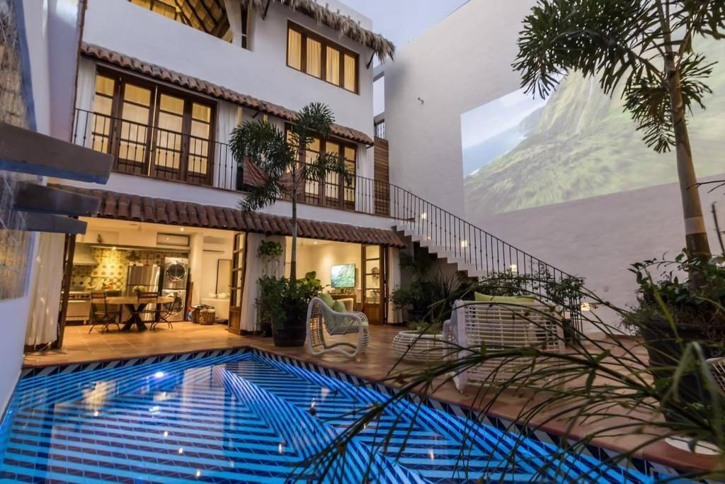Casa da Lusso Mexican style Hacienda view 5