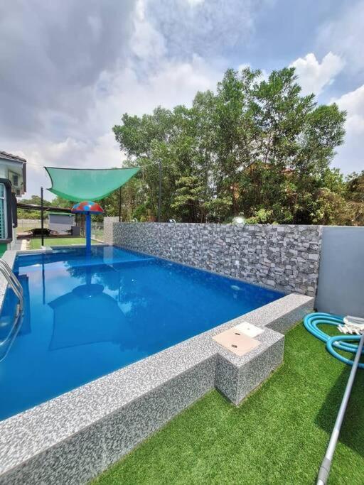 Casa D'Villa Homestay Private Pool Melaka photo 1