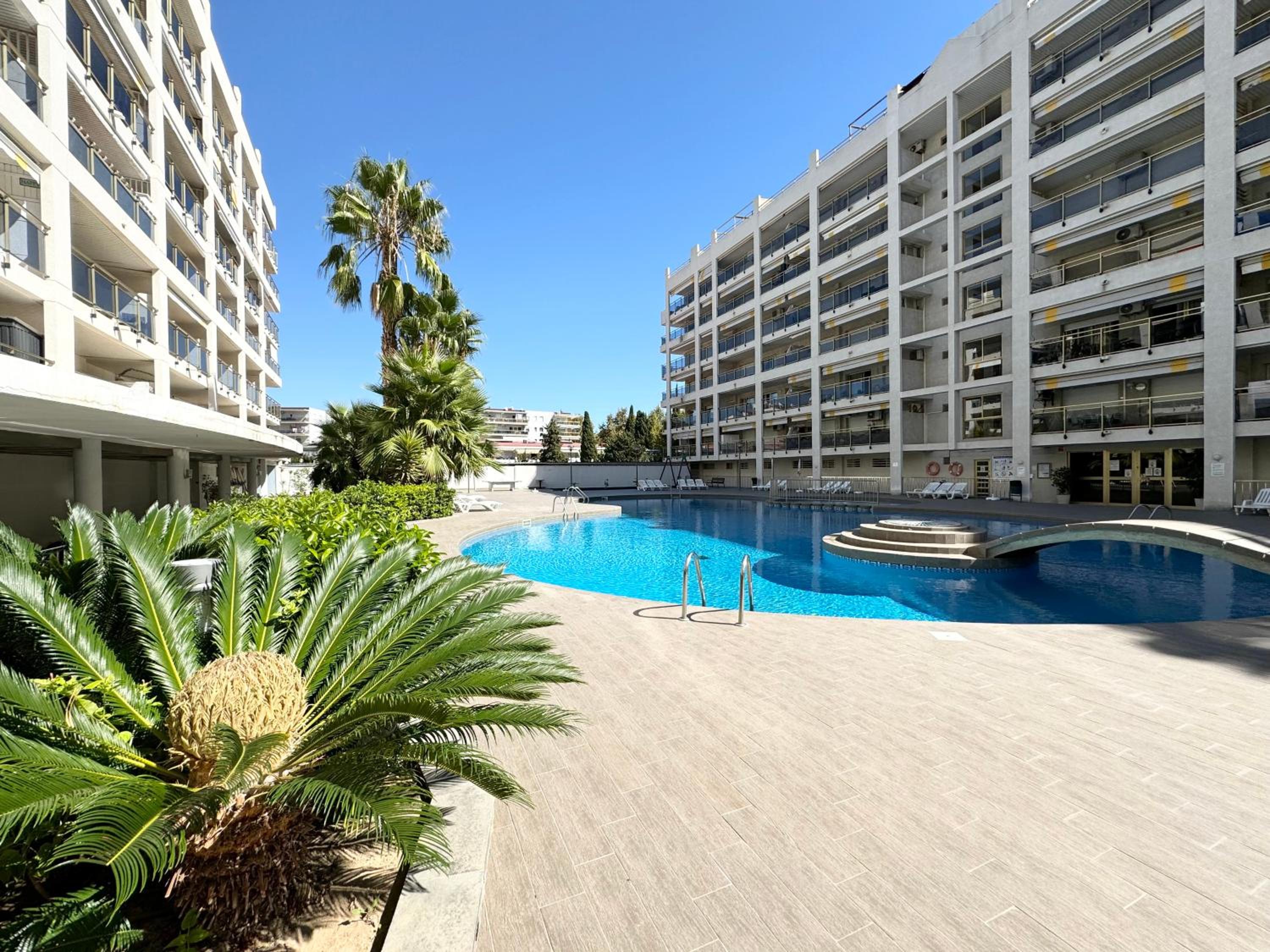 Apartsalou Michelangelo