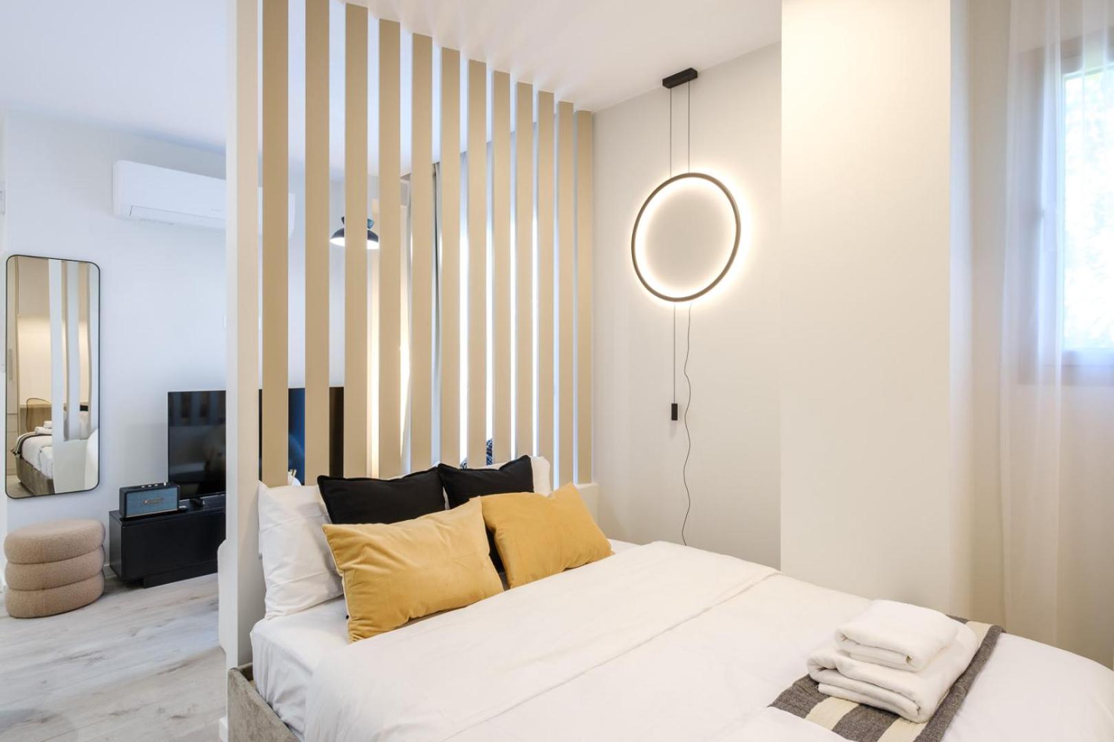 Siera VI Apartments