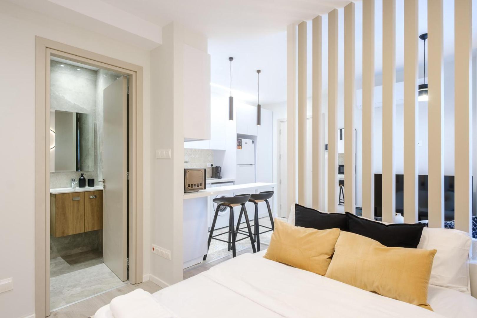 Siera VI Apartments