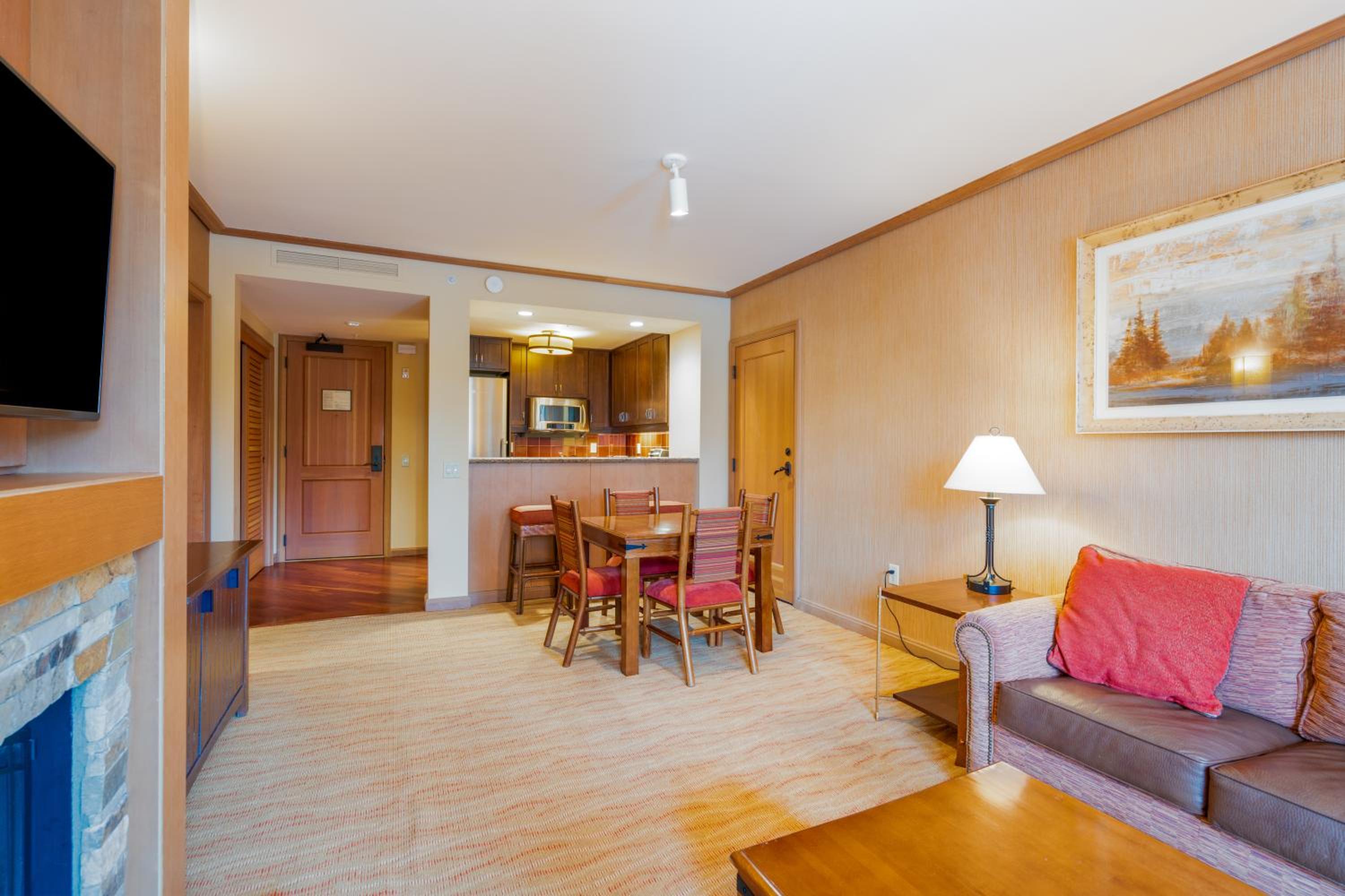 4006 & 4008 - Suncadia Grand Suite with Full Kitchen and Balcony