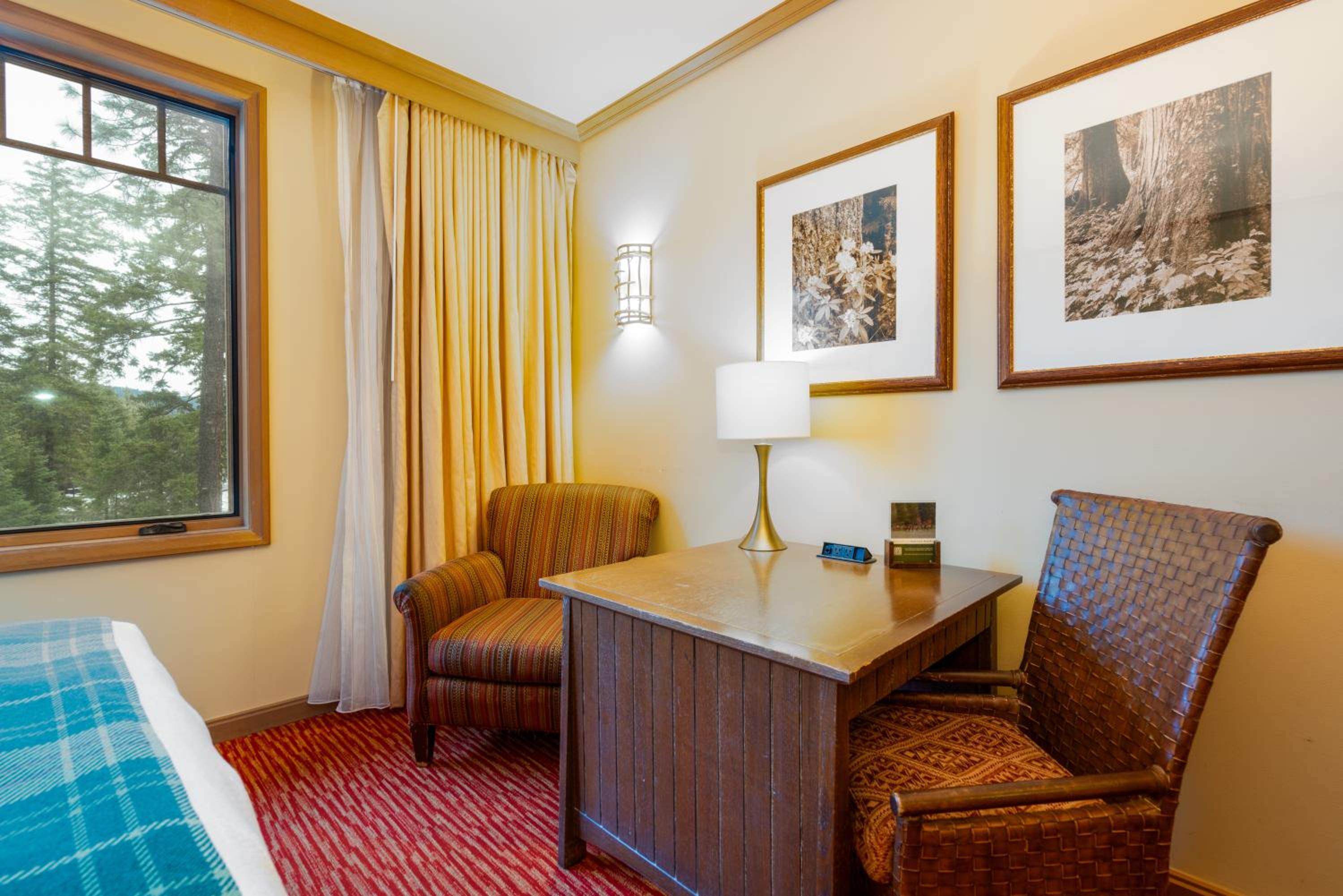 4006 & 4008 - Suncadia Grand Suite with Full Kitchen and Balcony