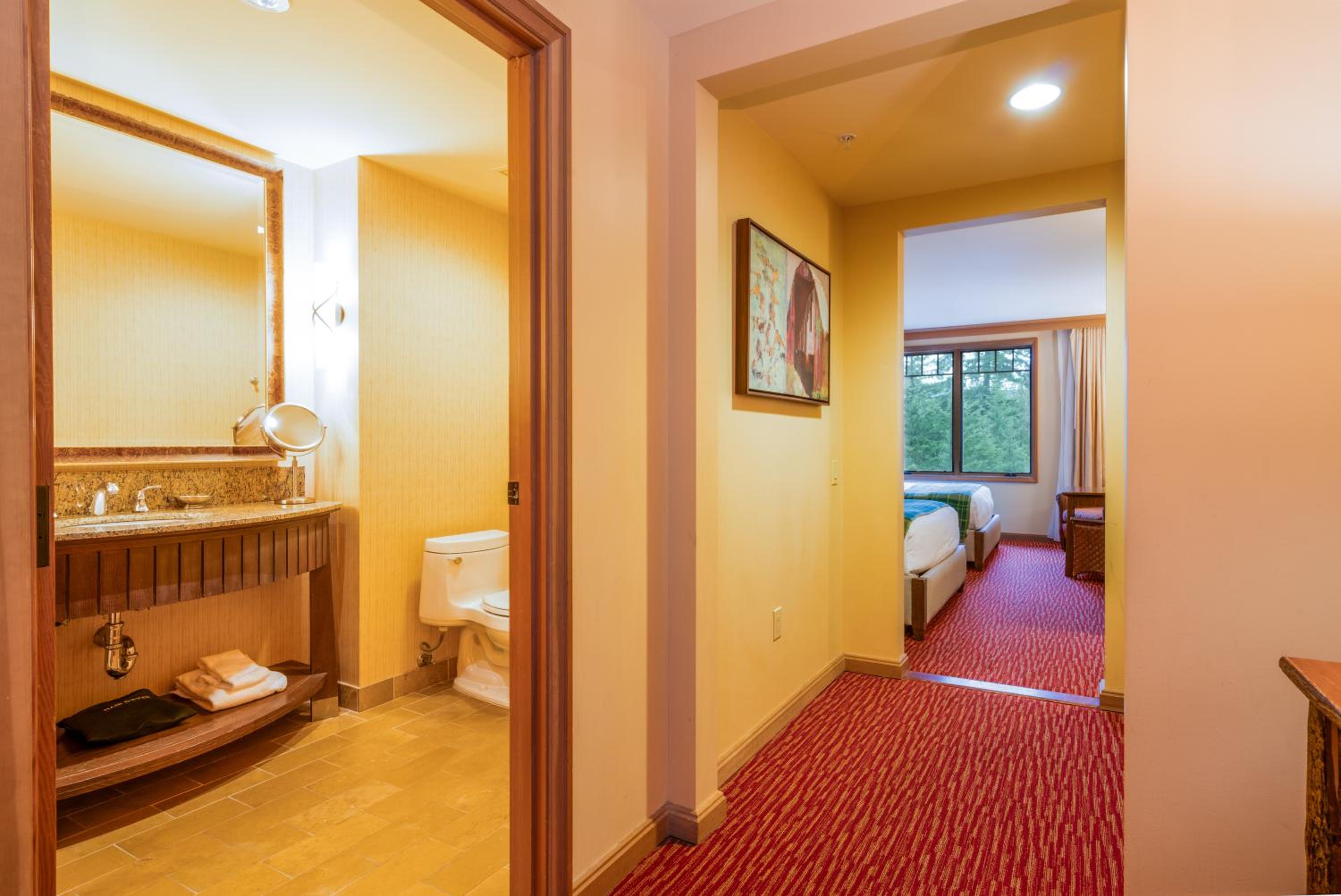 4006 & 4008 - Suncadia Grand Suite with Full Kitchen and Balcony