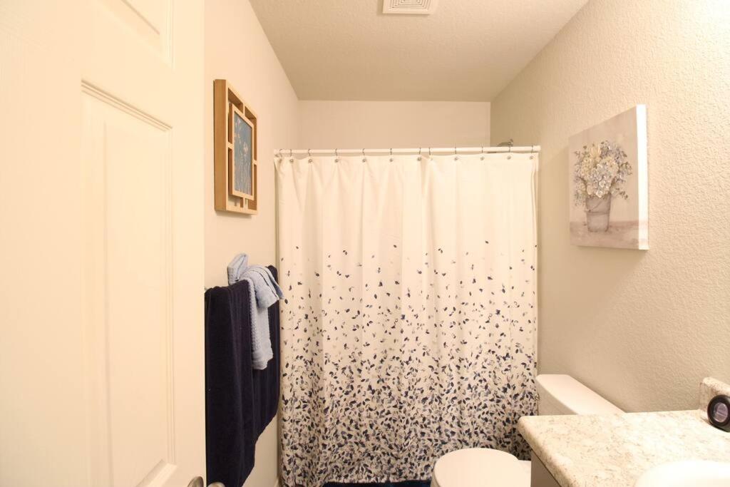 Super Cute Alexander House view 5