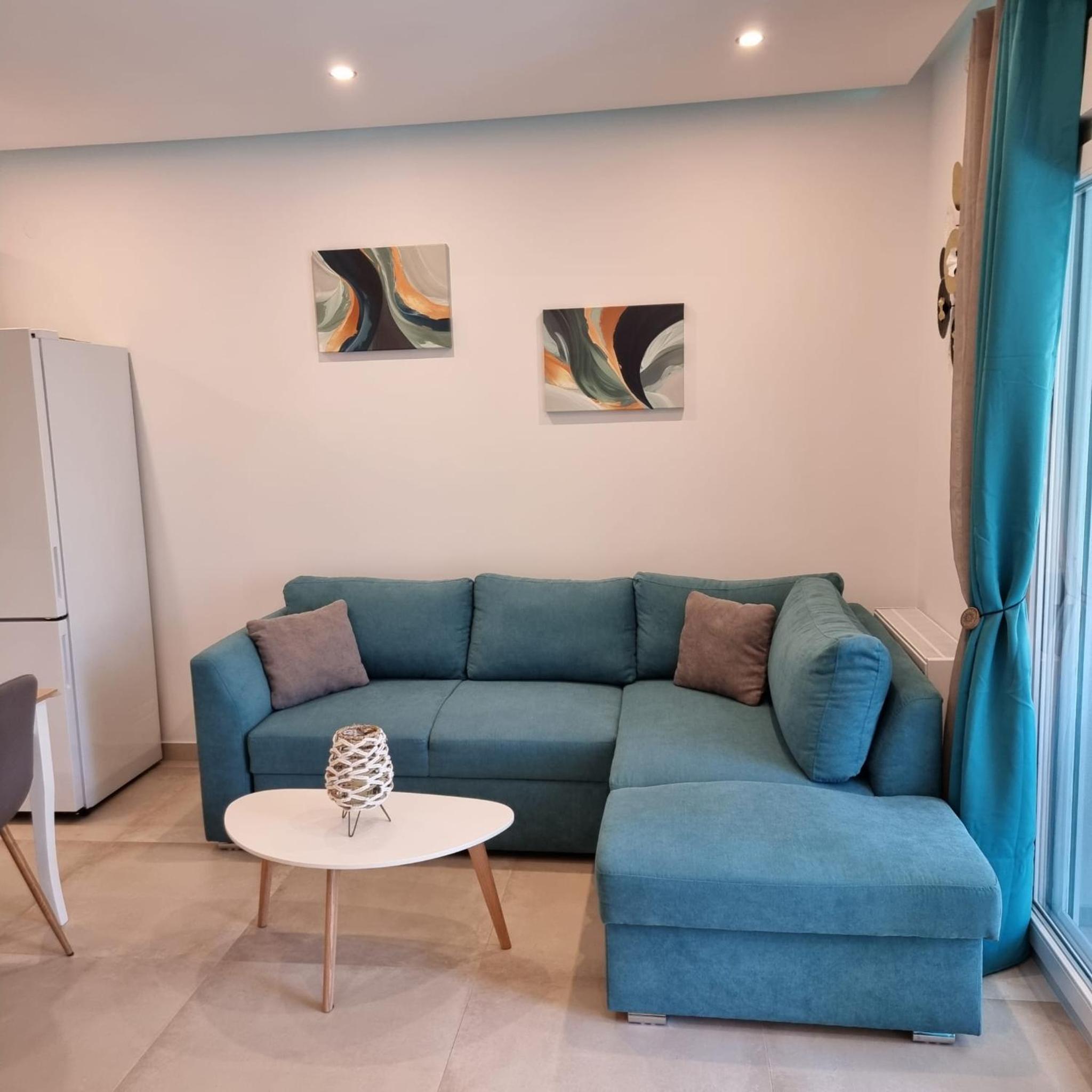 New Luxury Apartment photo 5