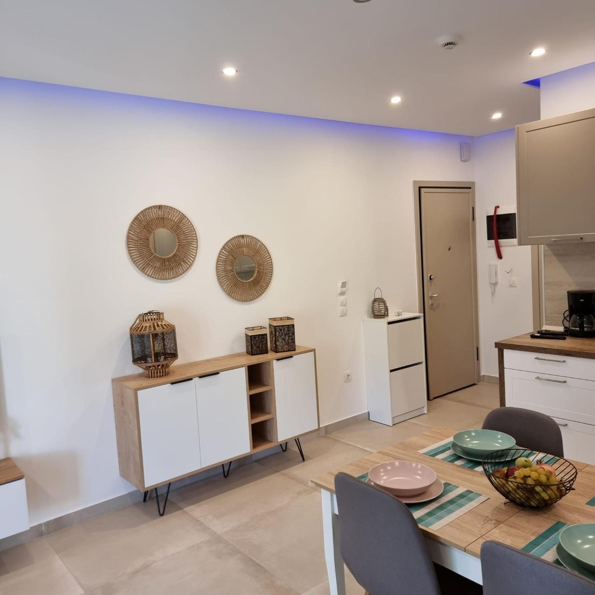 New Luxury Apartment photo 4