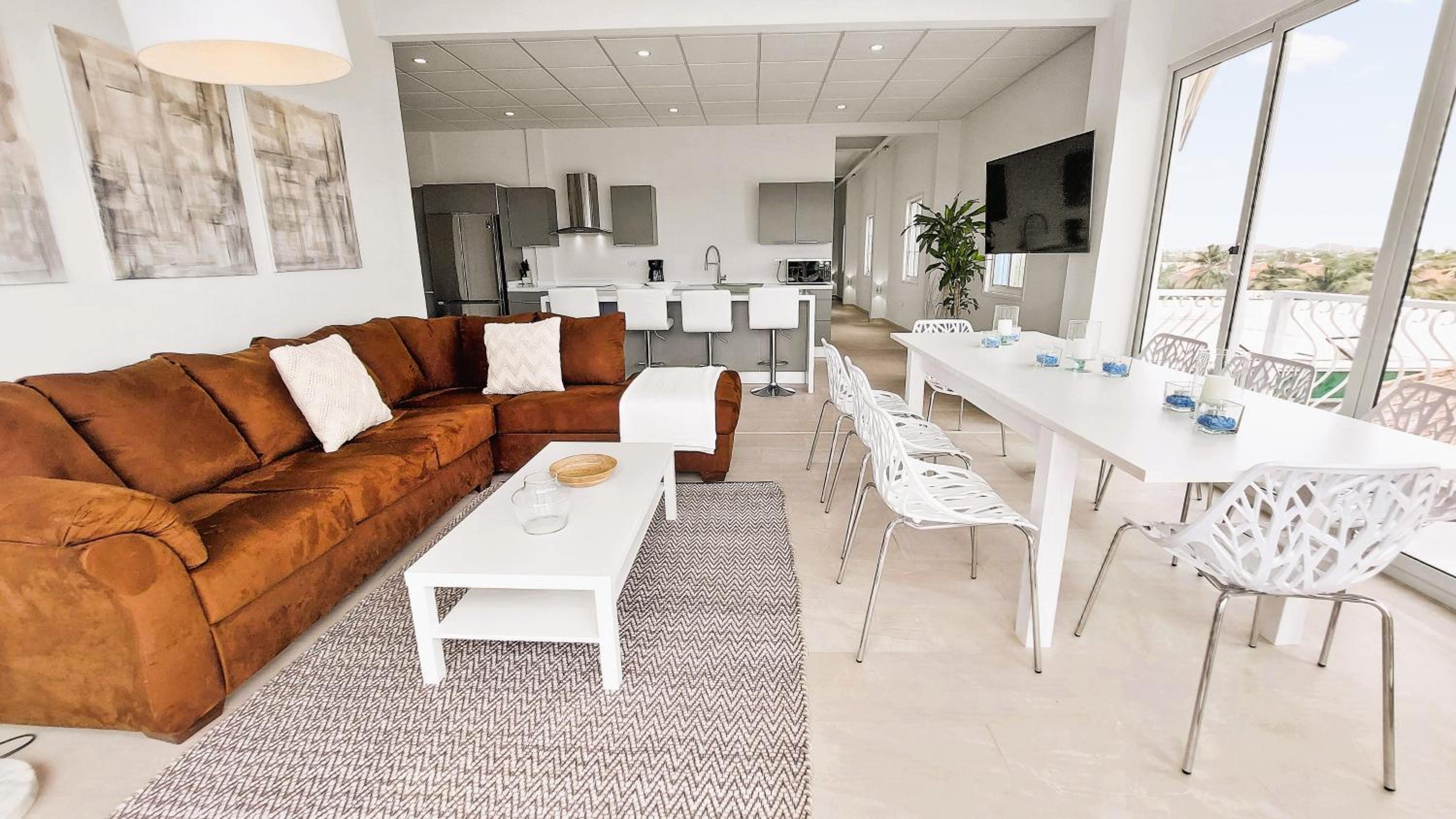 Bocobay Penthouse 4BR 4BA with Rooftop Pool