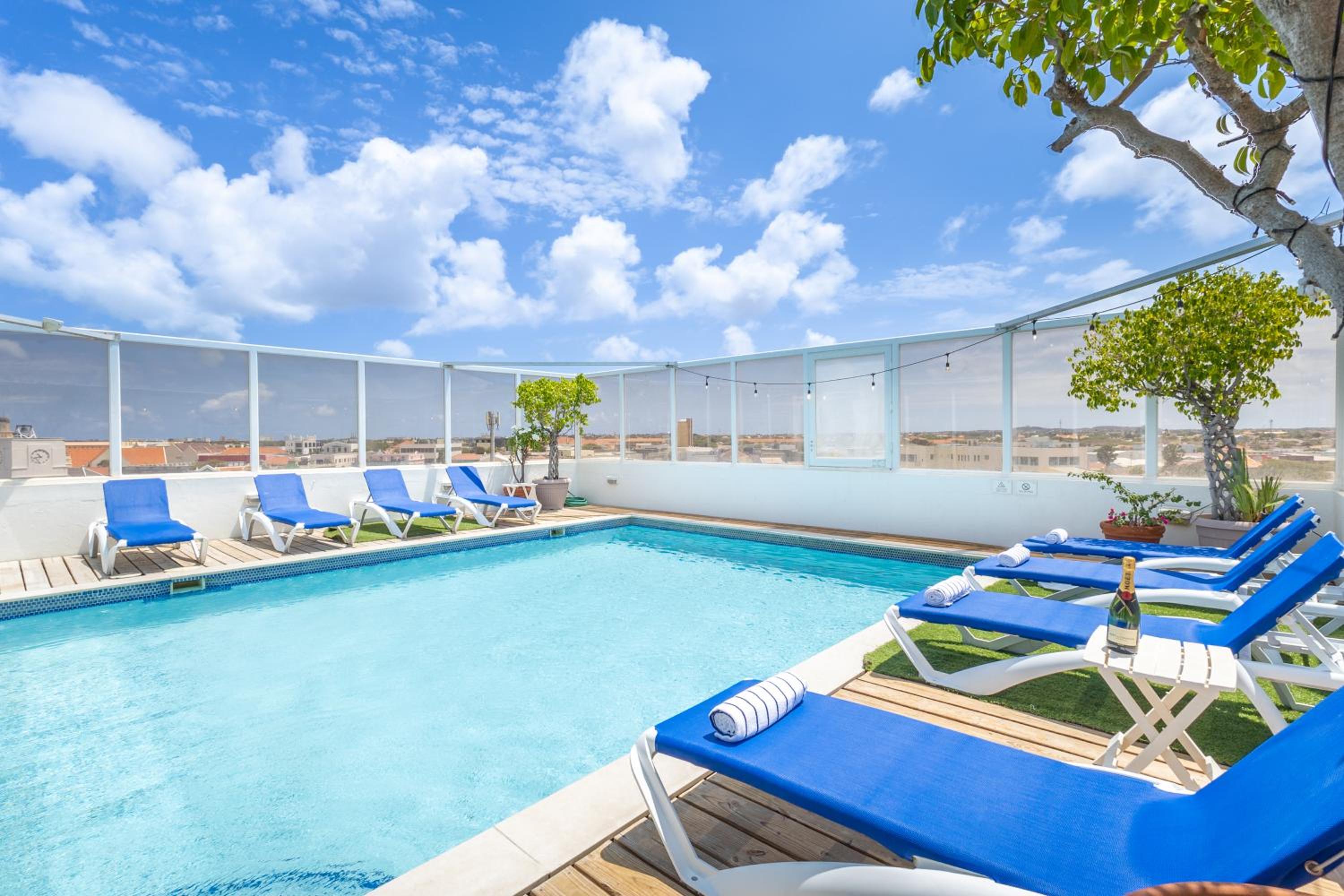 Bocobay Penthouse 4BR 4BA with Rooftop Pool