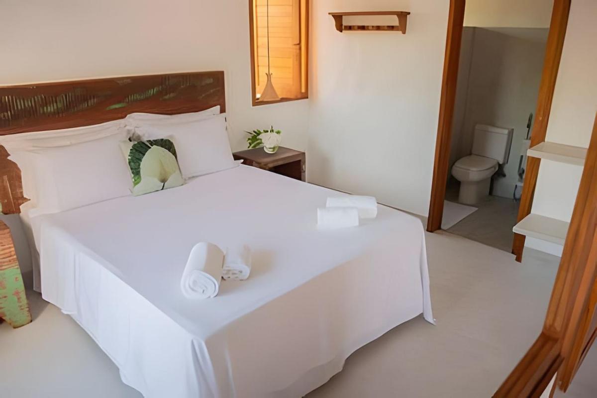 Brisa · casa com piscina, a 80 m do mar com café da manhã
