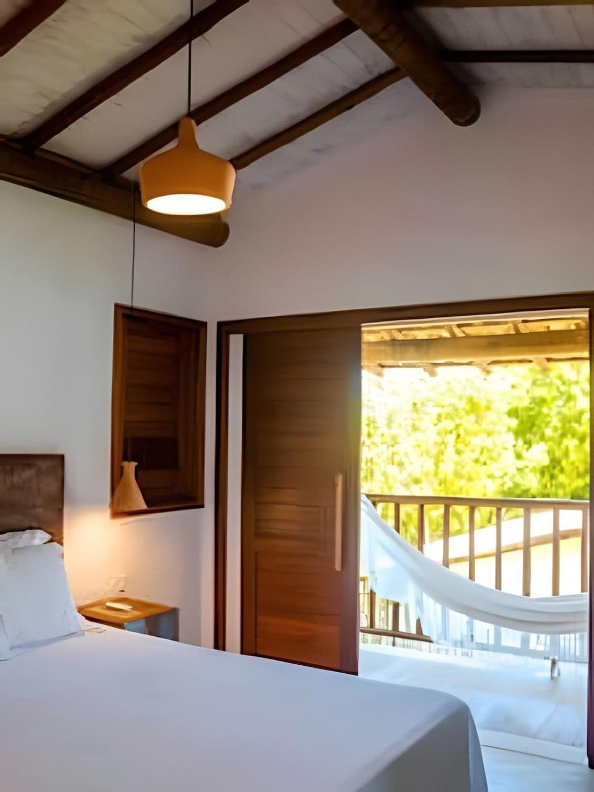 Brisa · casa com piscina, a 80 m do mar com café da manhã
