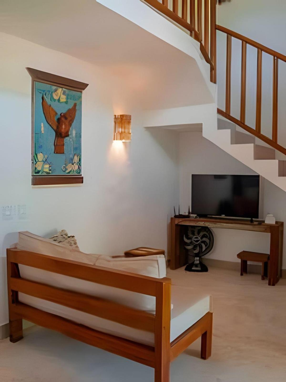 Brisa · casa com piscina, a 80 m do mar com café da manhã