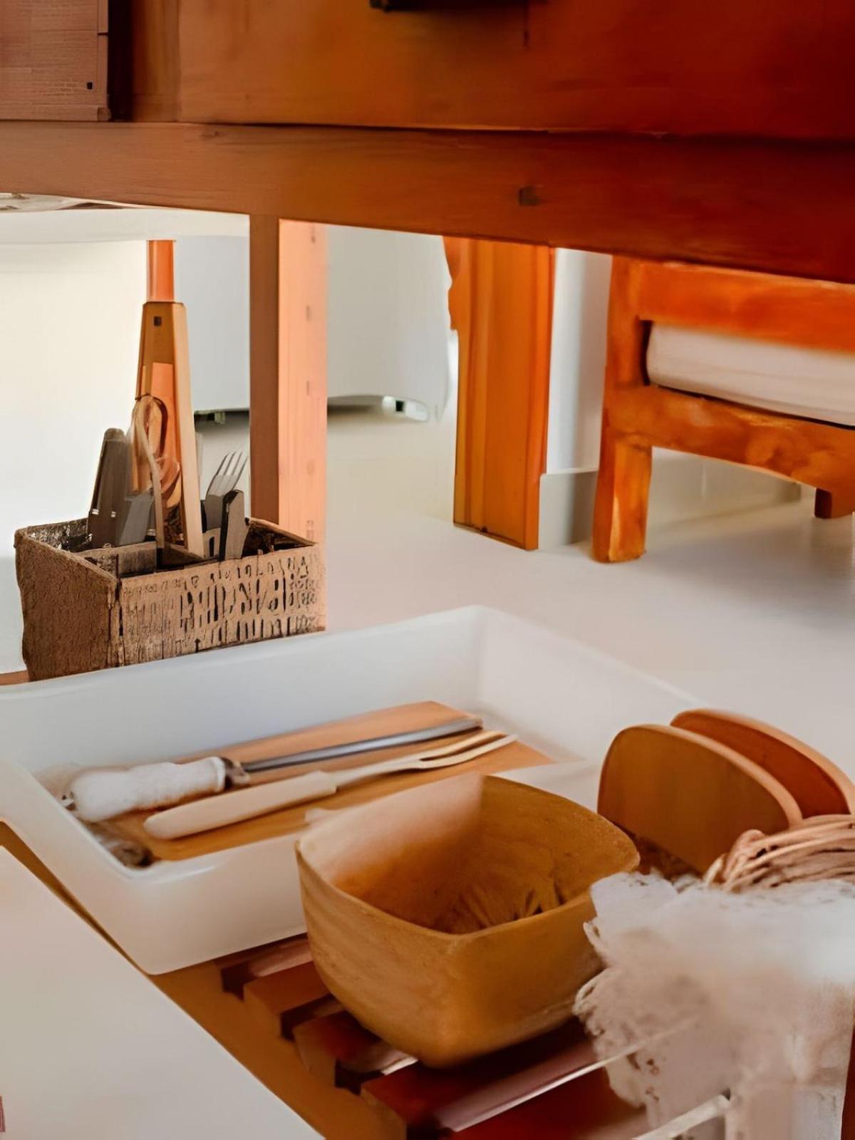 Brisa · casa com piscina, a 80 m do mar com café da manhã