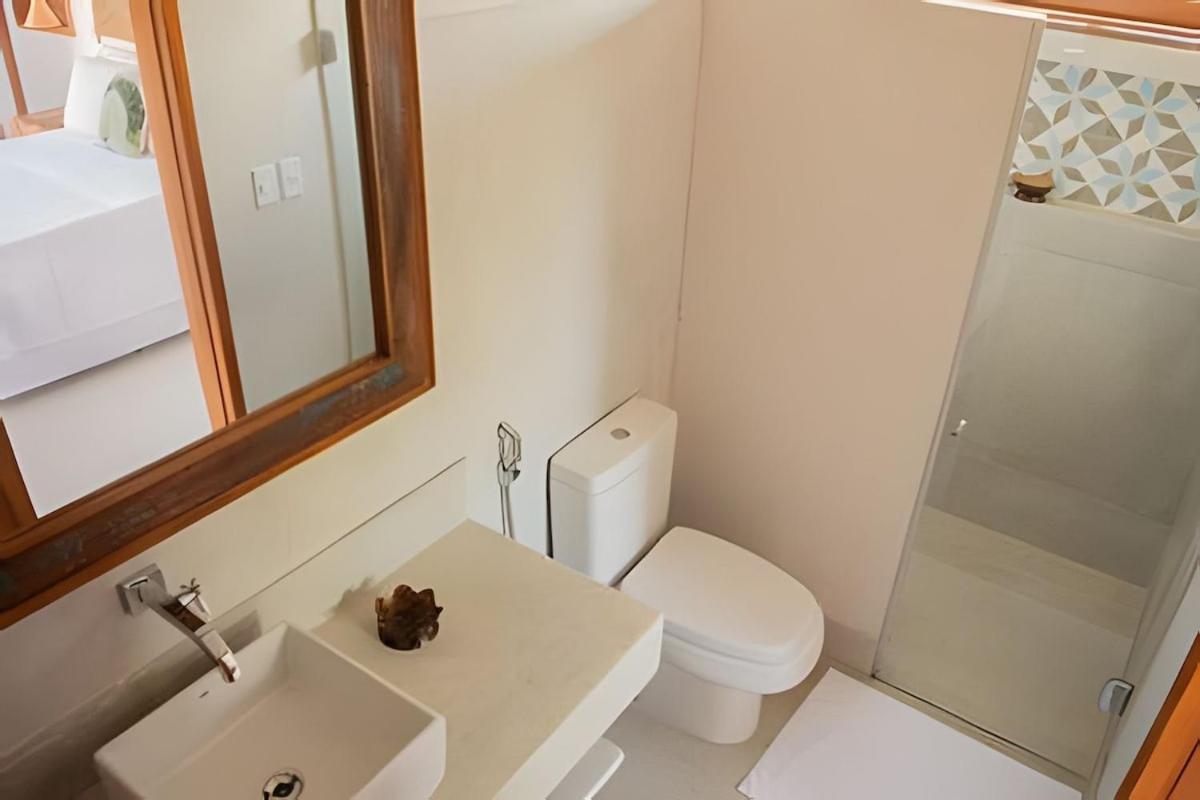 Brisa · casa com piscina, a 80 m do mar com café da manhã