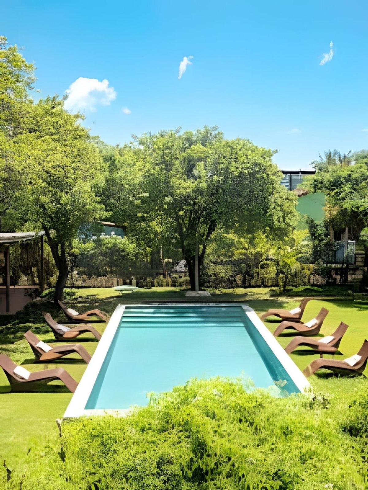 Brisa · casa com piscina, a 80 m do mar com café da manhã